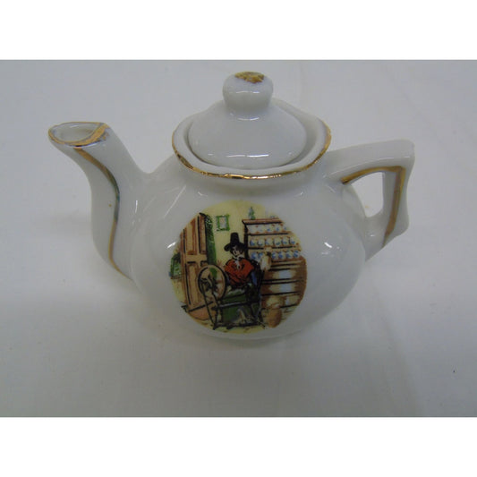 Vtg Miniature Teapot Tea Party Arcadian Welsh Woman & Spinning Wheel Gold Rims Made In Japan Original Label