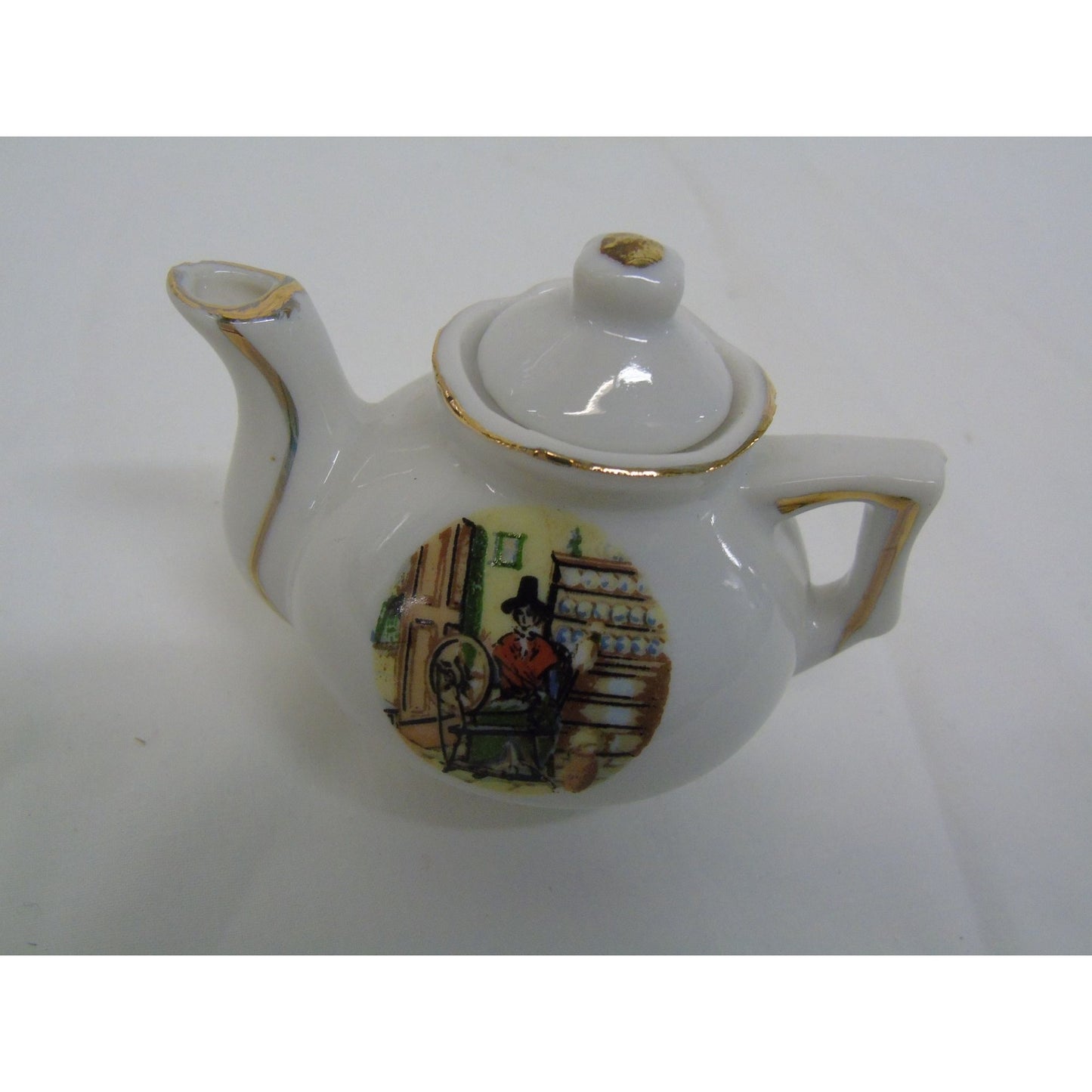 Vtg Miniature Teapot Tea Party Arcadian Welsh Woman & Spinning Wheel Gold Rims Made In Japan Original Label