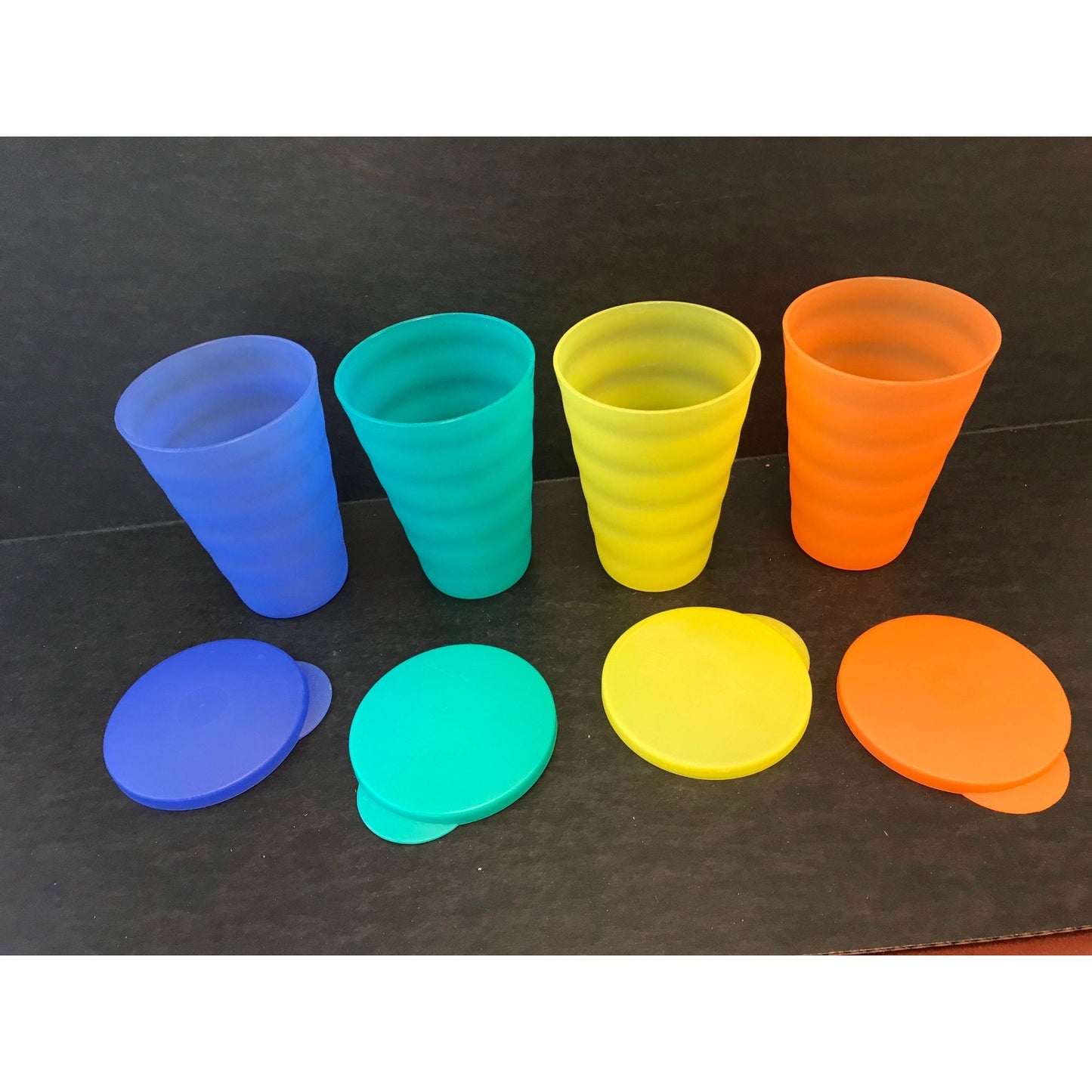 Vintage Set Of 4 Tupperware Ribbed Tumblers & Lids NWOT Blue Turquoise Yellow Orange Holds 500ML