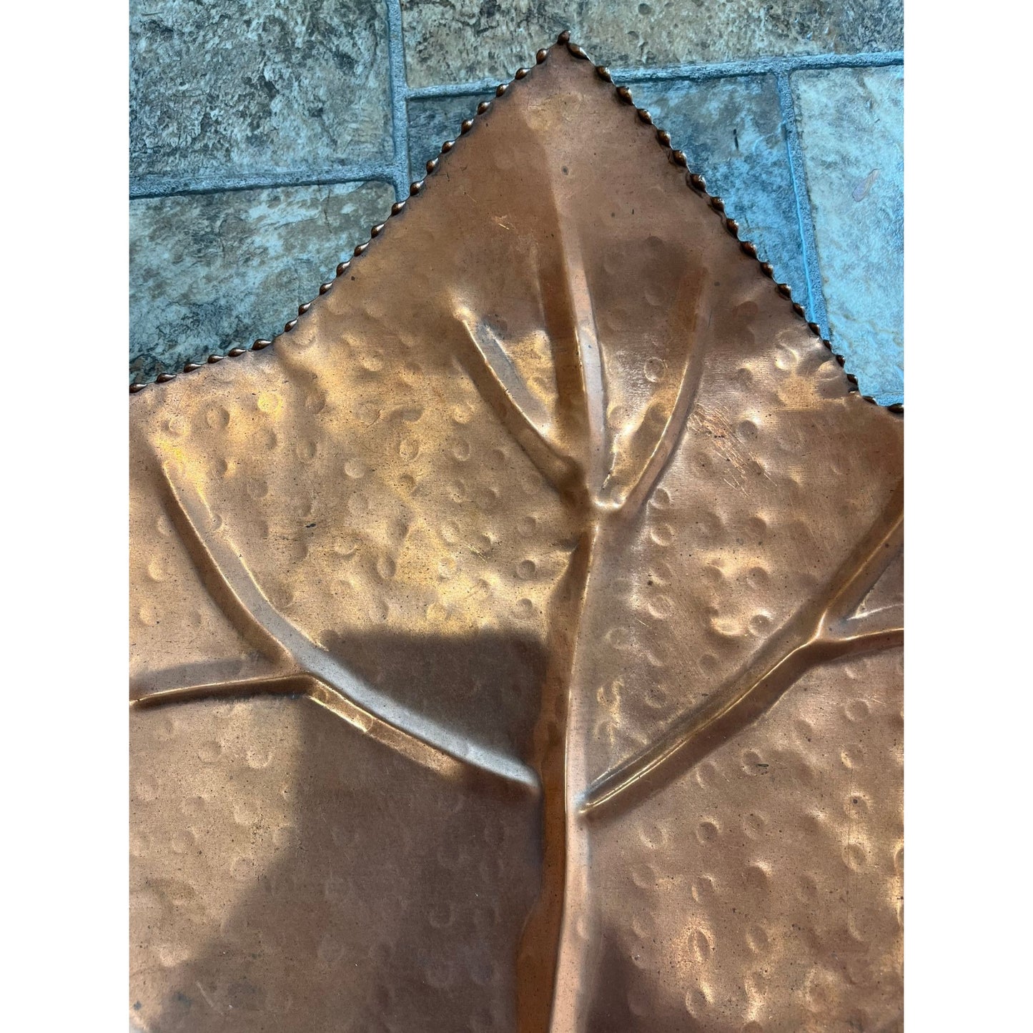 Vtg 1970's Solid Copper Maple Leaf Decorative Serving Dish Hand Hammered Textured Copper 18" x 15"