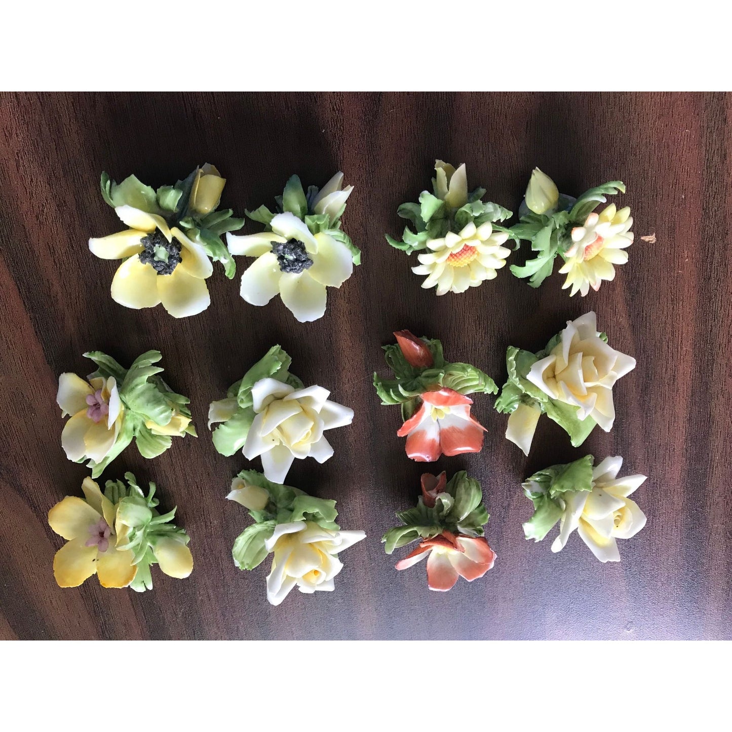 Vtg Capodimonte Set Of 6 Pairs Different Mini Flowers Made In Italy Gold Accents N Crown Stamp