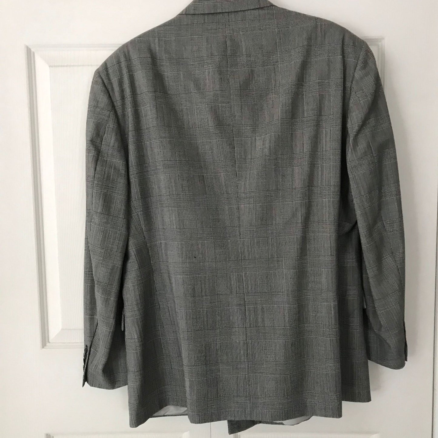 Vintage Men’s Hasting’s Traditions Double Breasted Sport Coat 42R Gray And White Plaid Fully Lined