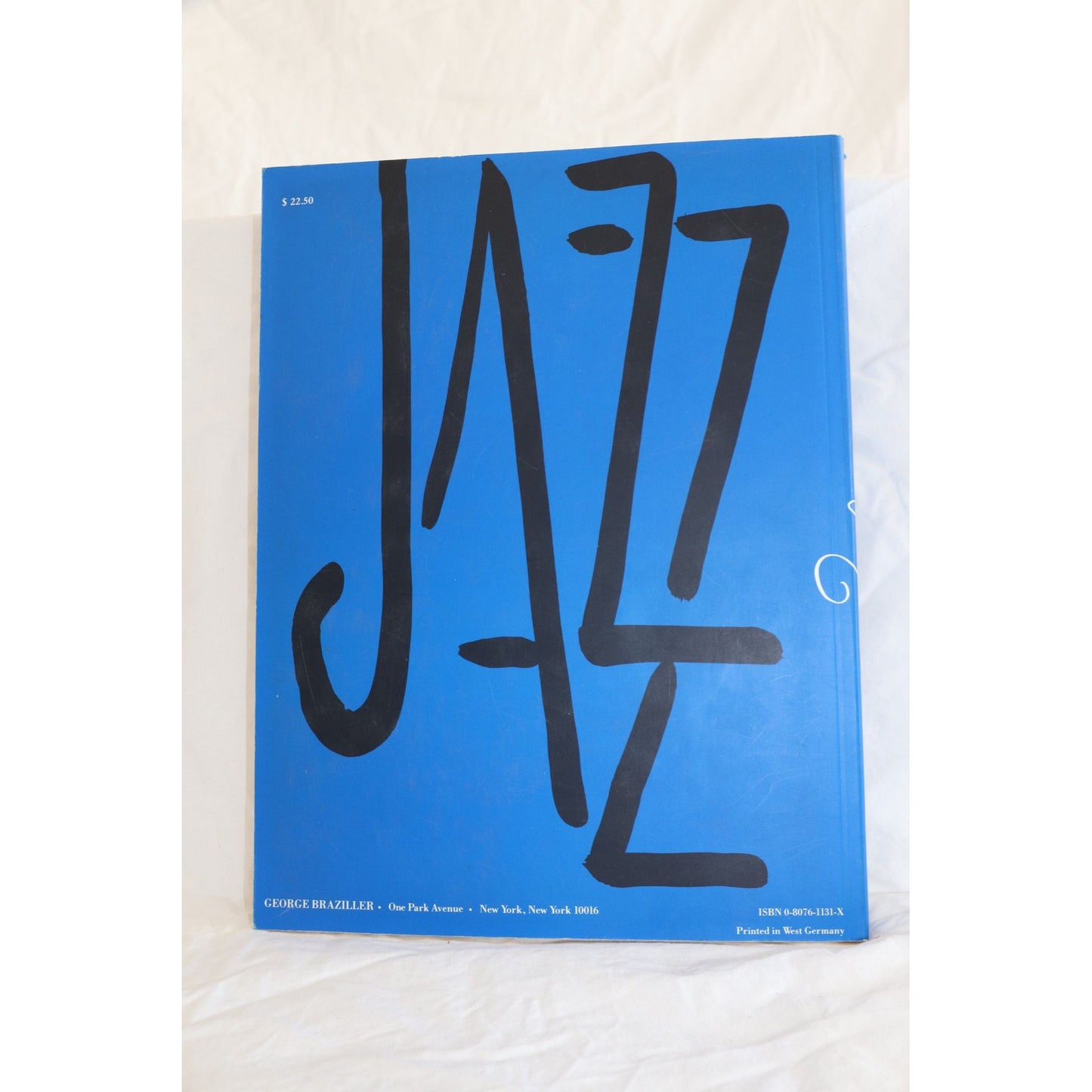 Jazz English and French Edition Henri Matisse ISBN 0-8076-1113-X Published by Brand: George Braziller 1985