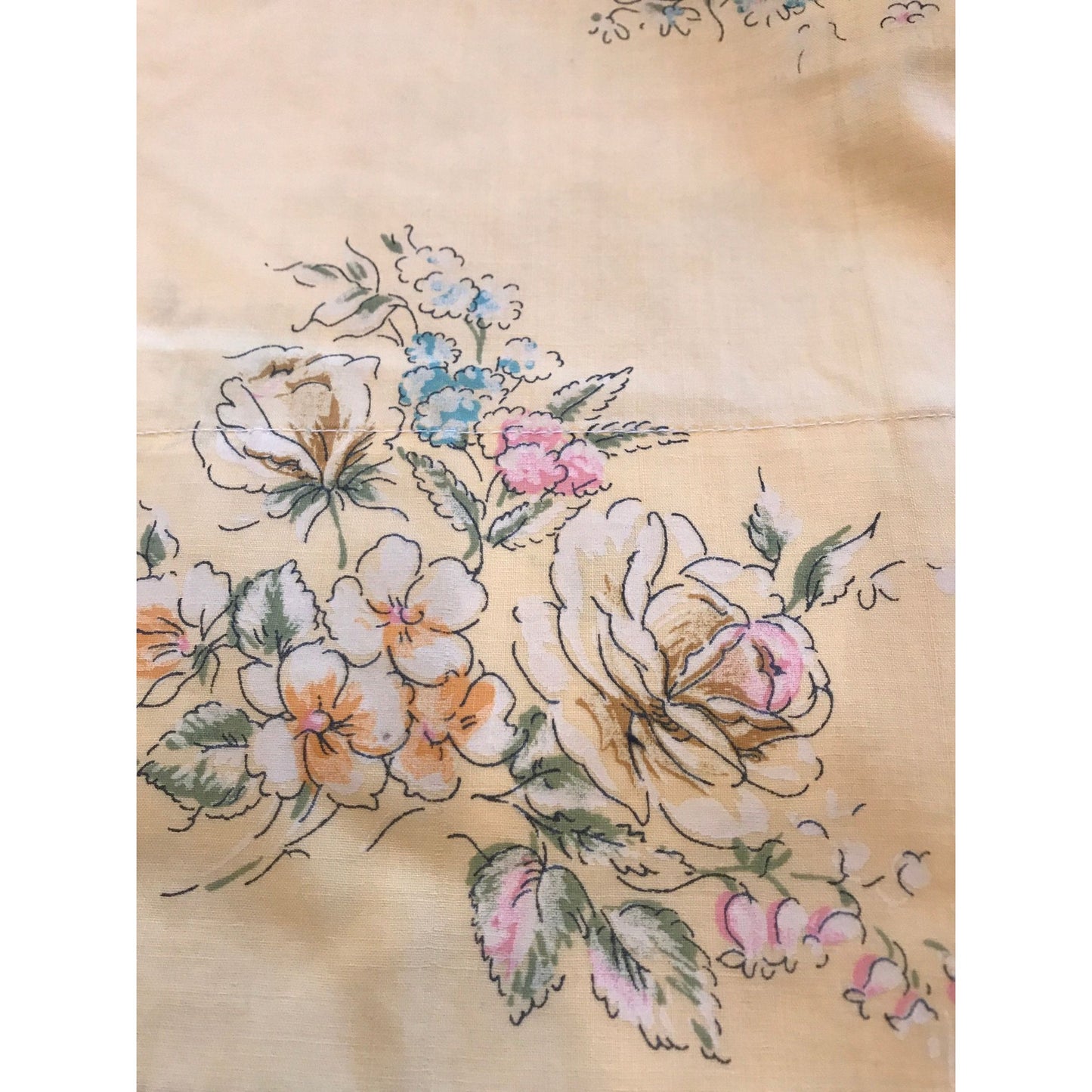 Vtg Penneys Fashion Manor Penn Press "Never Needs Ironing" Percale Twin Bedsheet 72 x 104 Yellow Floral Pattern