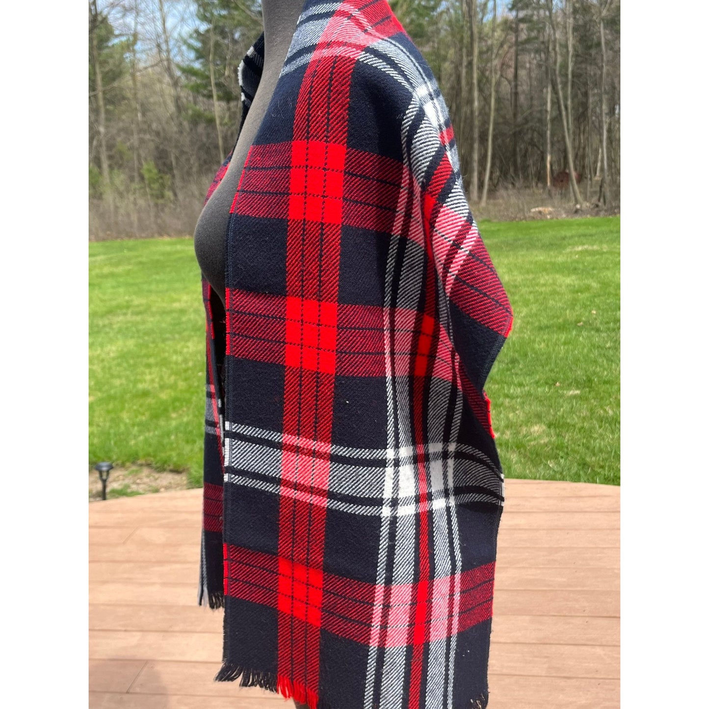 Vtg 1970's Scarf Navy Red White Scottish Plaid Made In USA 100% Superfine Acrylic 62" x 11"