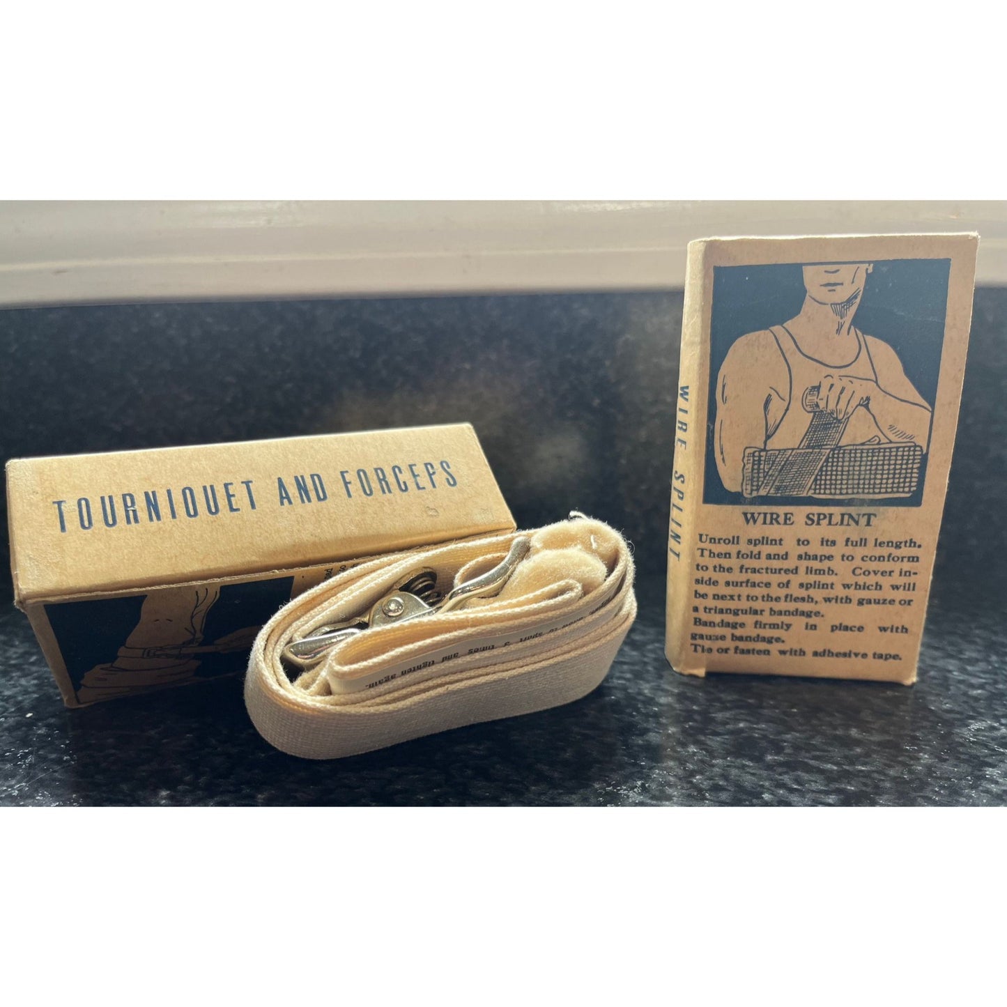 Vtg Medical Equipment Tourniquet and Forceps With Box & Wire Splint DETROIT First AID Co Original Box NIB