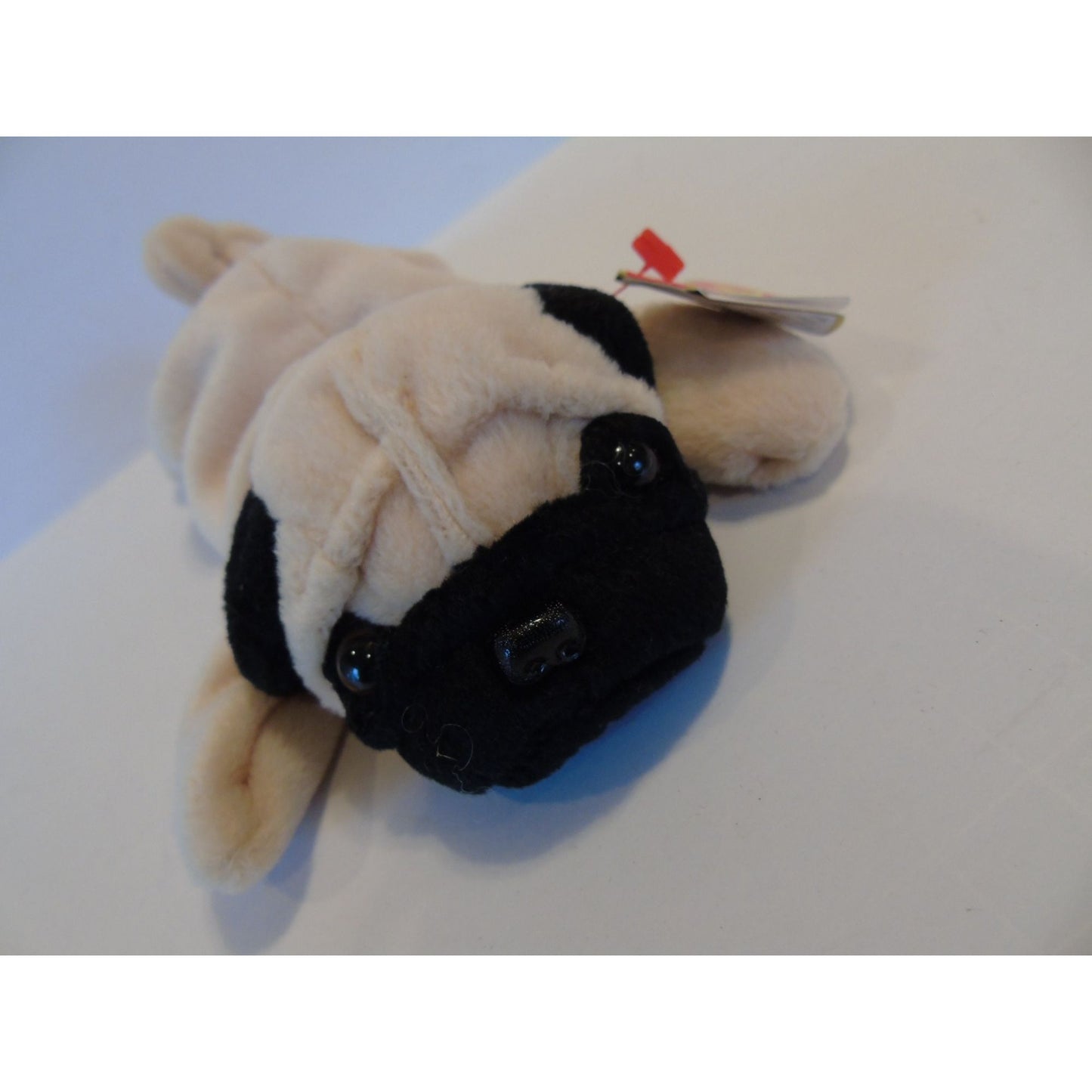 Ty Beanie Babies Pugsly The Dog Birth Date 5-2-96 Style Number 4106