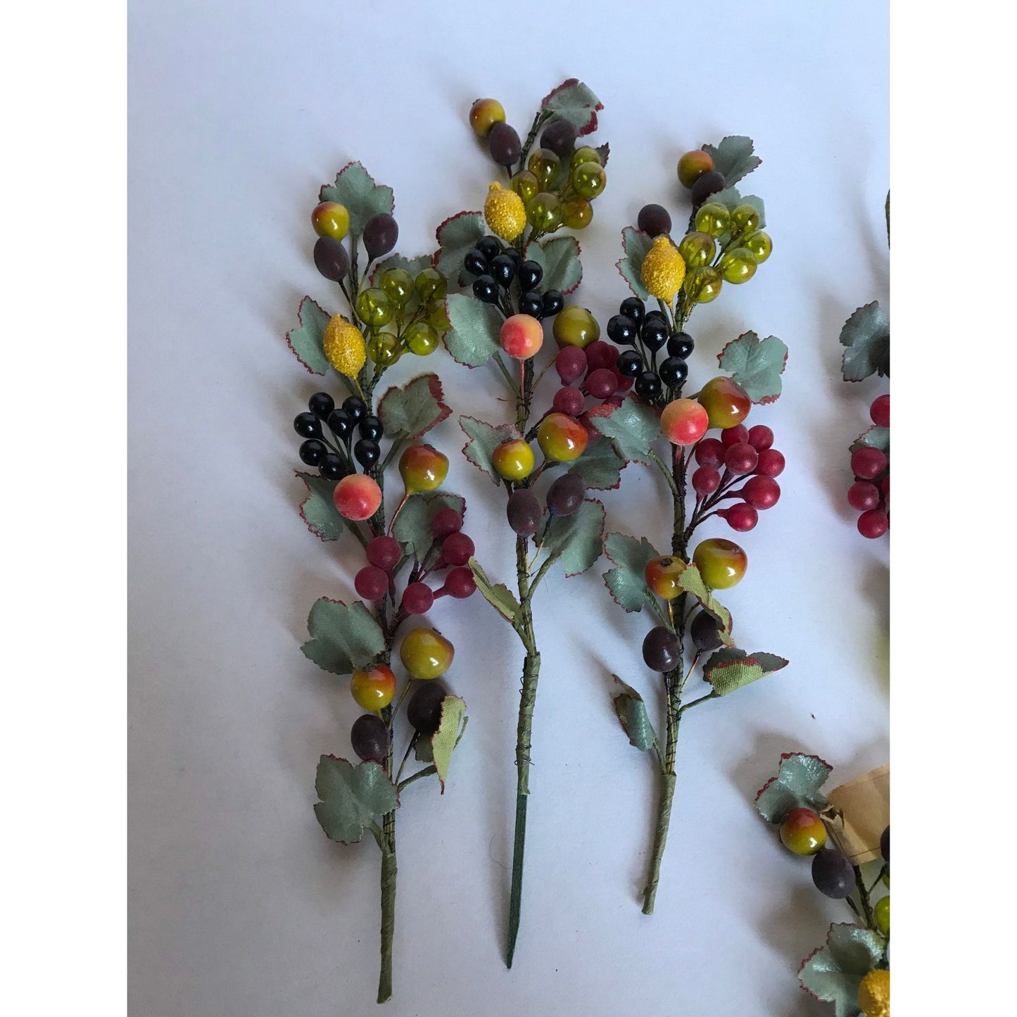 Vtg 1945-1949 Handmade Della Robbia Style Floral Fruit Stem Artificial Flowers Made In Germany Lot Of 13 Stems