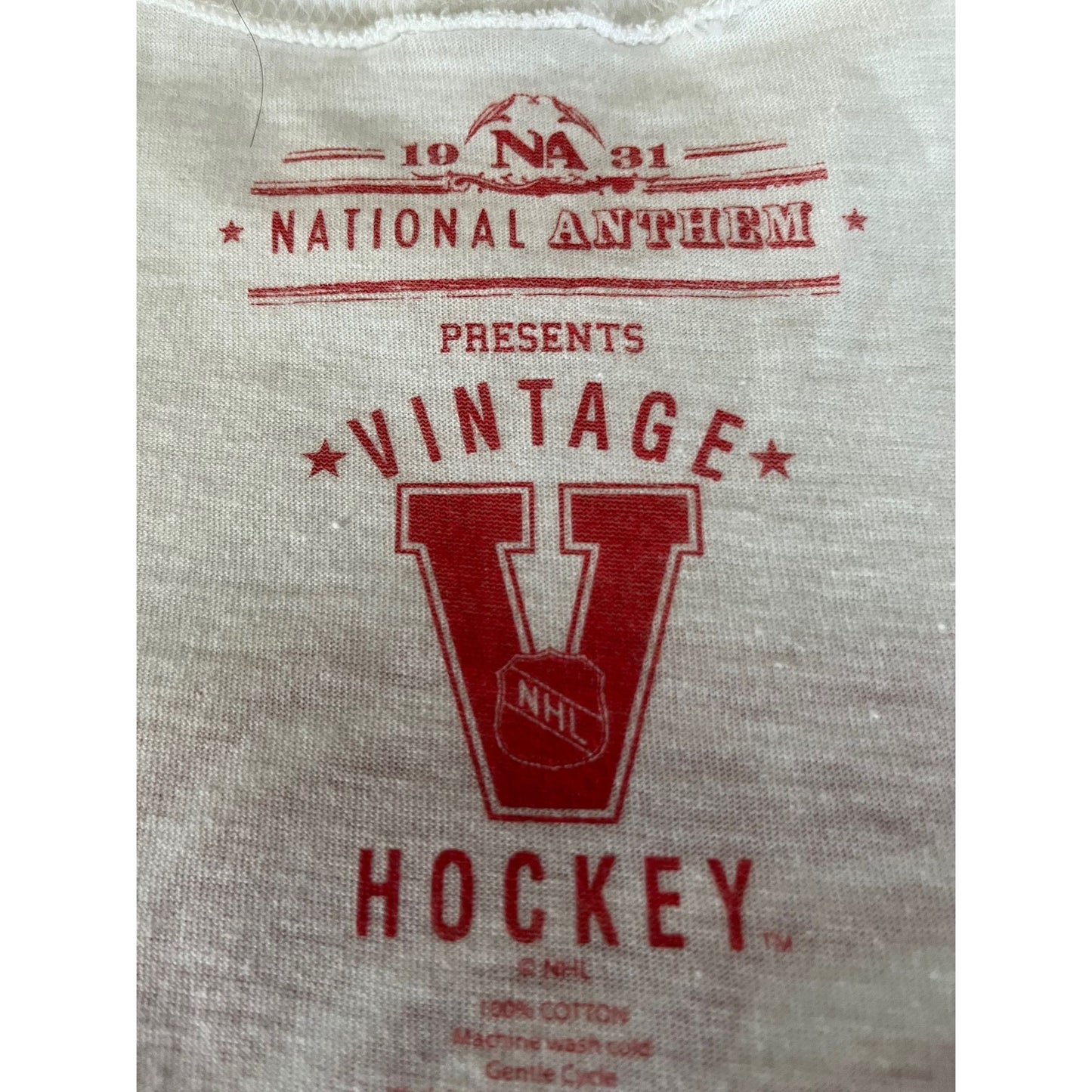 Vtg Women's Detroit Red Wings Hockey White Red T-Shirt 1931 National Anthem Presents Vintage NHL Hockey M