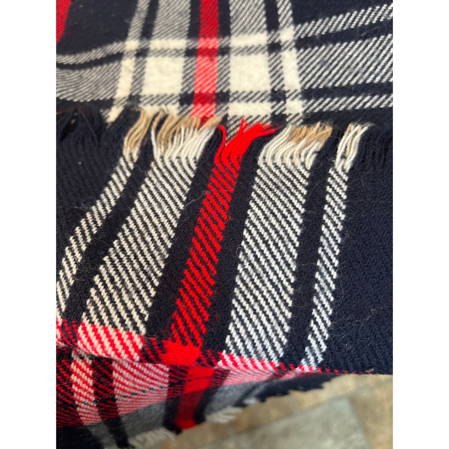 Vtg 1970's Scarf Navy Red White Scottish Plaid Made In USA 100% Superfine Acrylic 62" x 11"