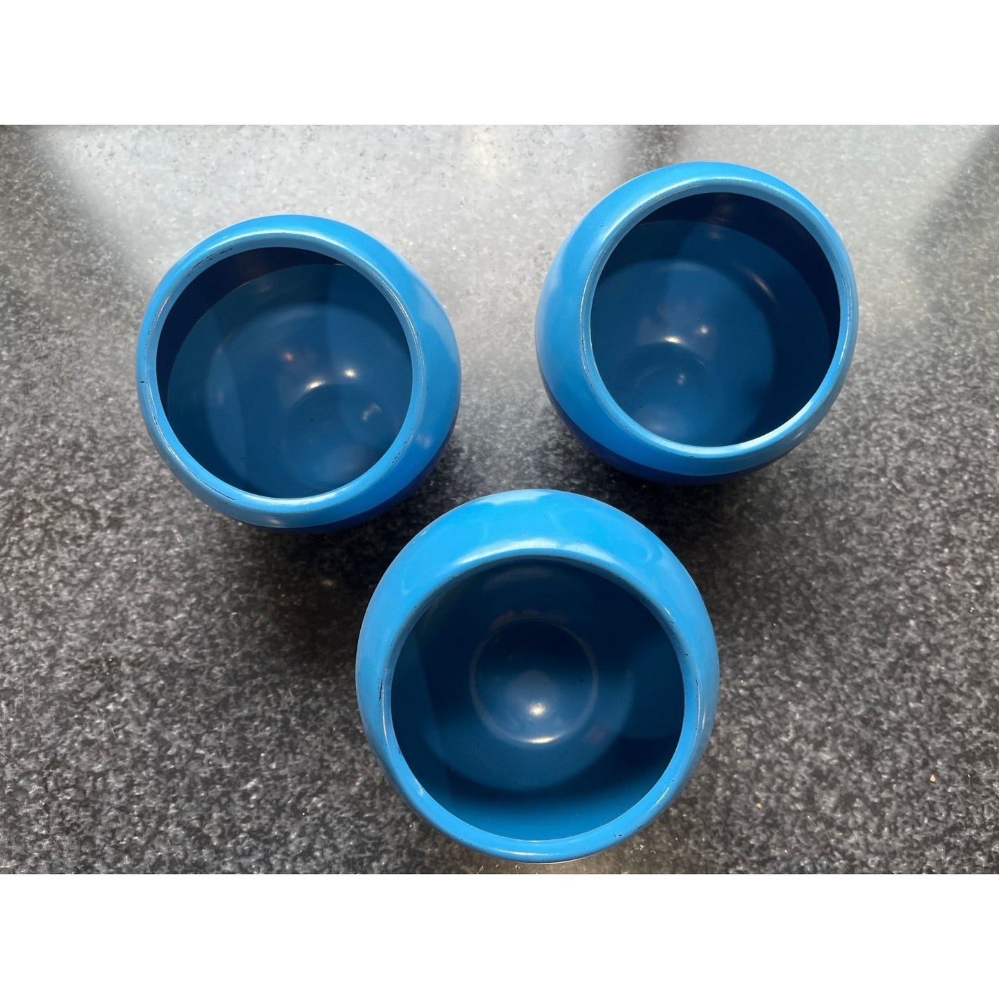 Vtg Three 1973 Pop Art Salad Bowls 2 Piece Screw Together Unique Design Two Tone Blue Made In Japan One Of A Kind