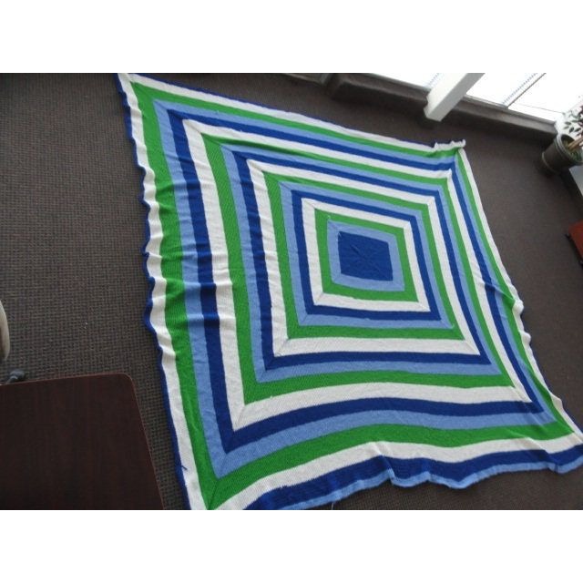 Vtg Very Large Handmade Crocheted Bedspread Afghan Blues Green White Square Pattern 116" x 102"