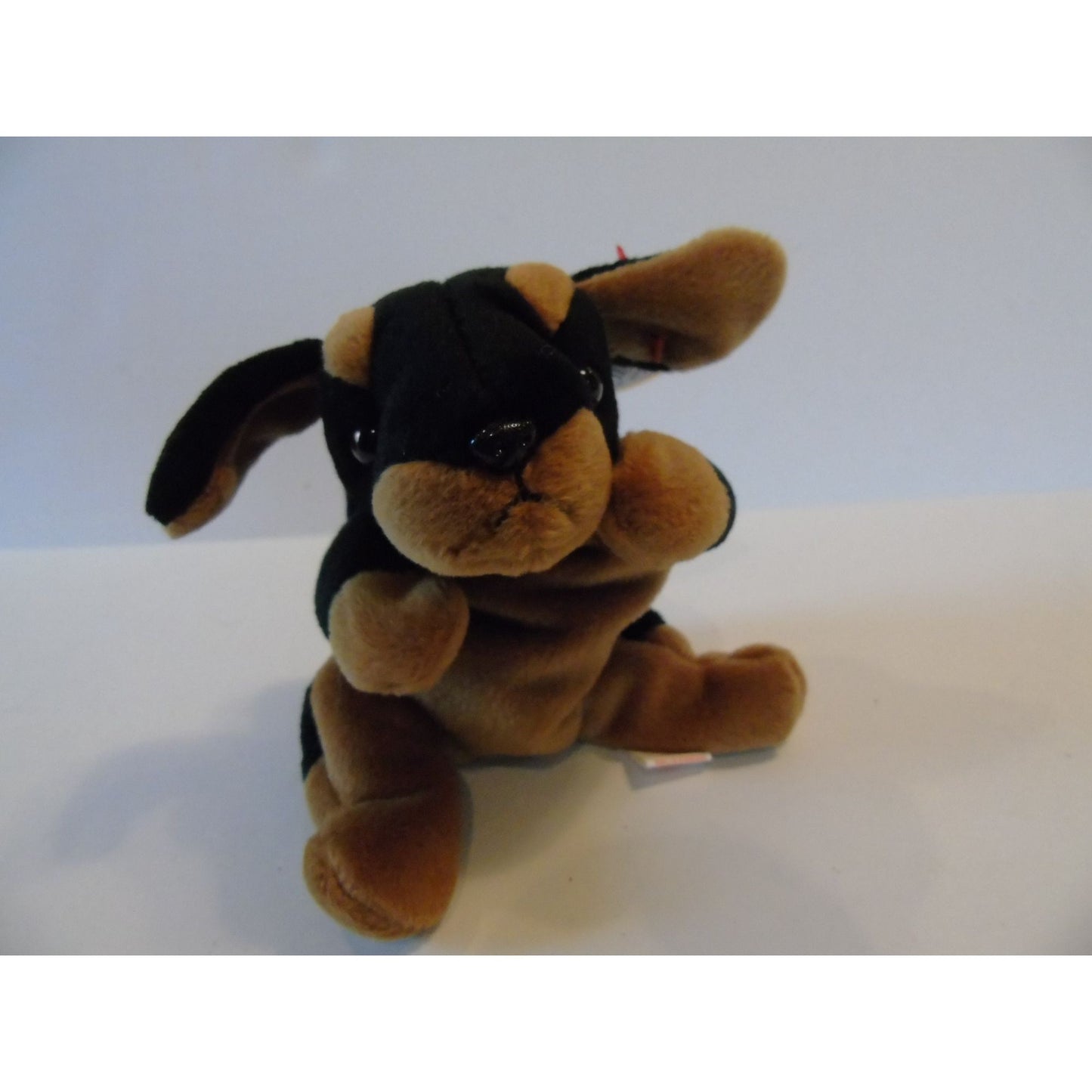 Ty Beanie Babies Doby The Dog Birth Date 10-9-96 Style 4110