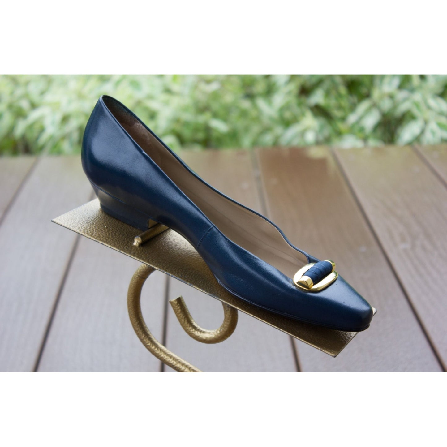 Vintage Etienne Aigner Shoes Navy Blue Women's Flats Brass Buckle Size 6M Brazil 6790R