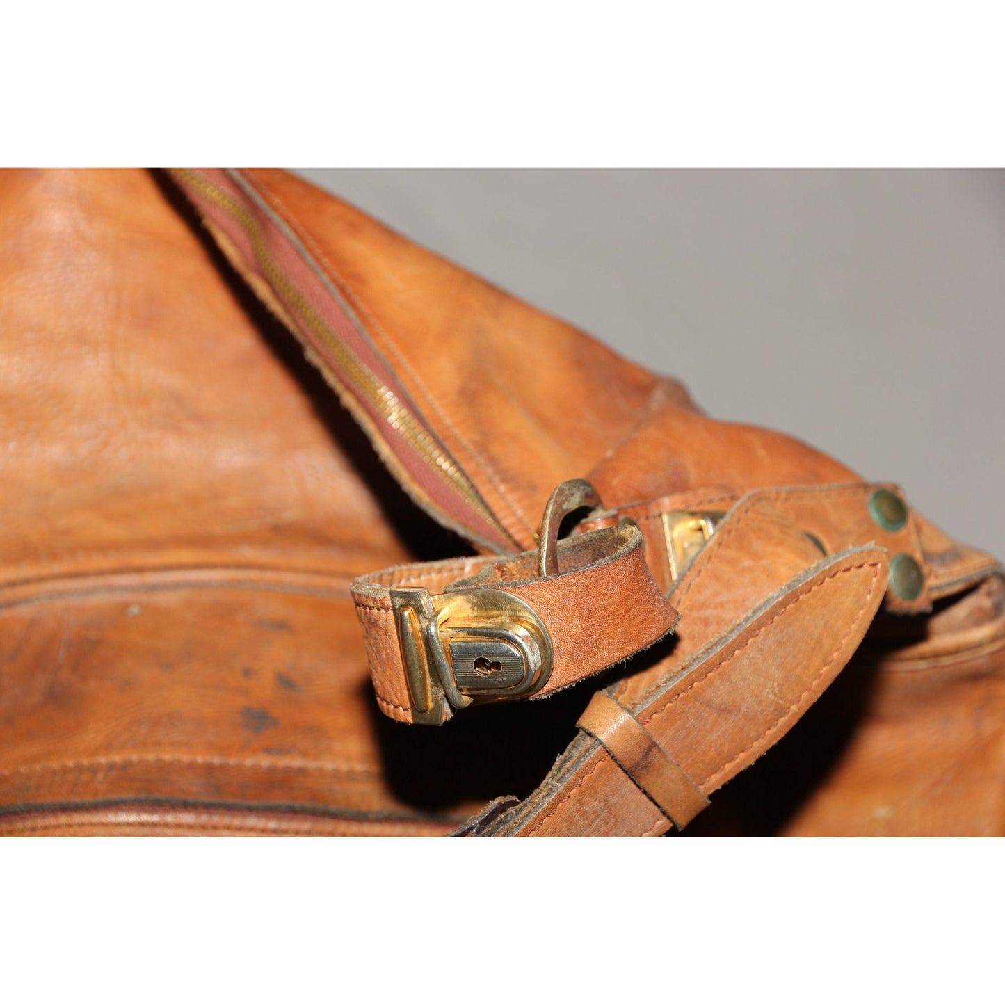 Vintage 1970's Handmade Cowhide Leather Duffle Bag Luggage Made In Argentina Shoulder Strap Brown