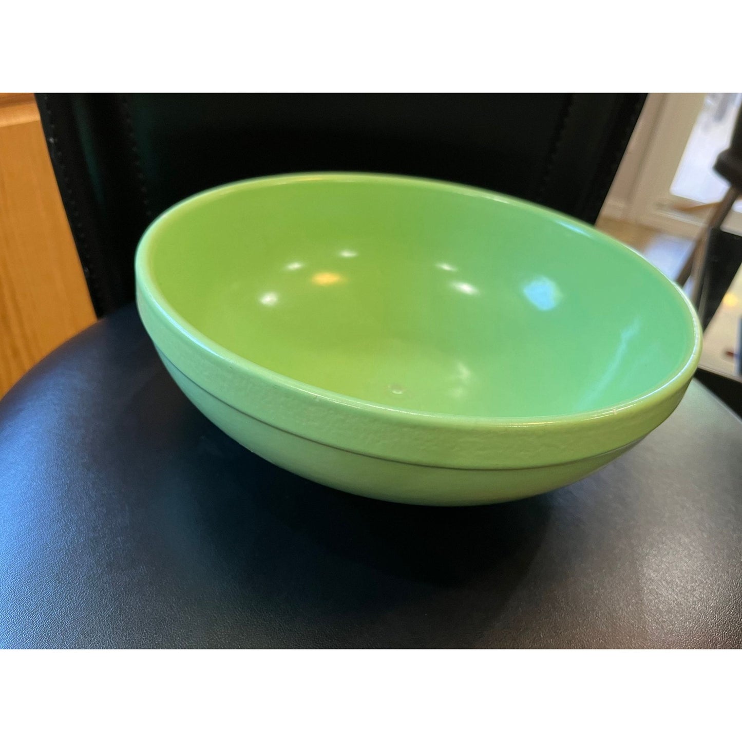 Vtg MCM 1950's Mint Green Large Bakelite Bowl 9"