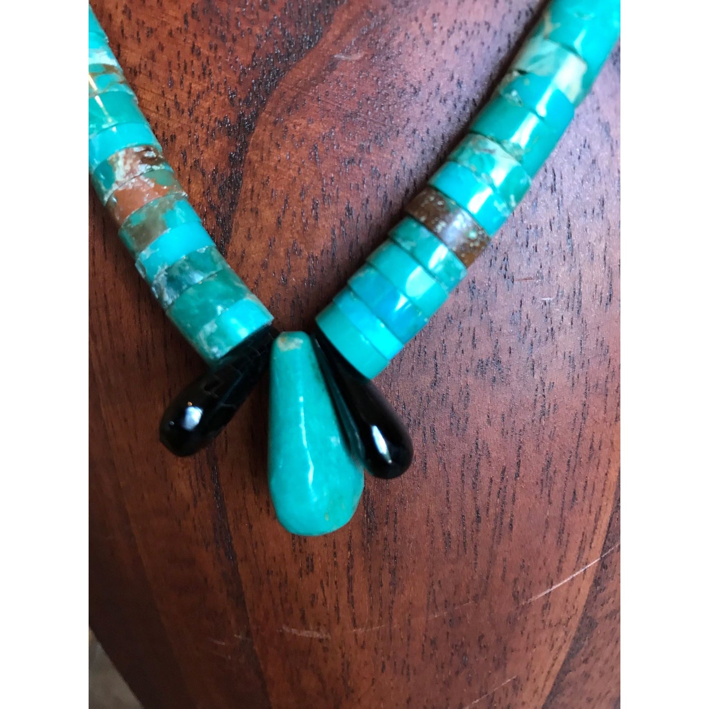 Vtg Necklace Graduated Turquoise & Shell With 2 Black Onyx And 1 Large Turquoise Drop Sterling Silver Spacers