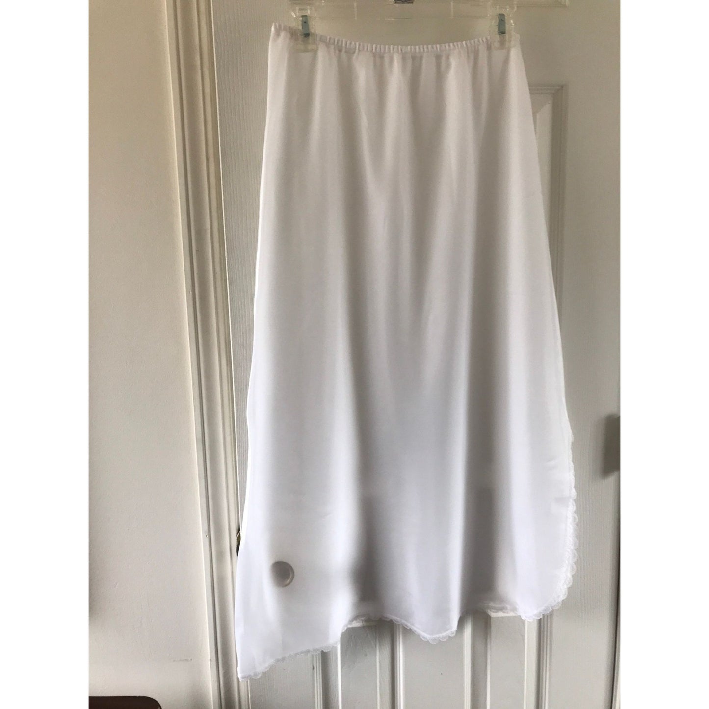 Vintage 1960's Women's White Slip Warner's Size Large Made In USA Style 55325