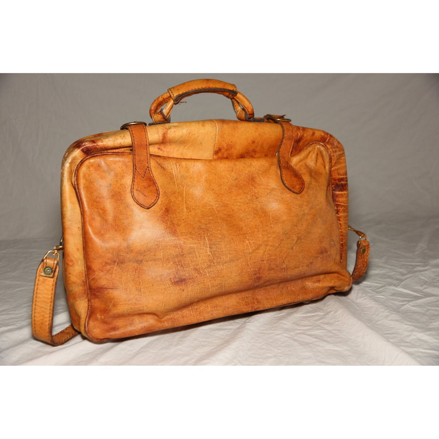 Vintage 1970's Attache Case Handmade Cowhide Leather Shoulder Bag Made In Argentina Lined