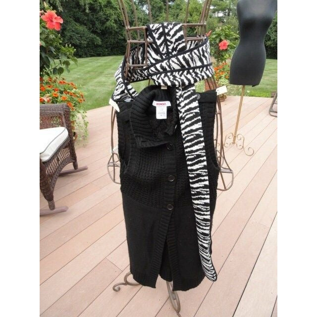 Vtg Women's BONGO Black Sleeveless Sweater Button Down Vest & Black White Animal Print Scarf Size S NWOT