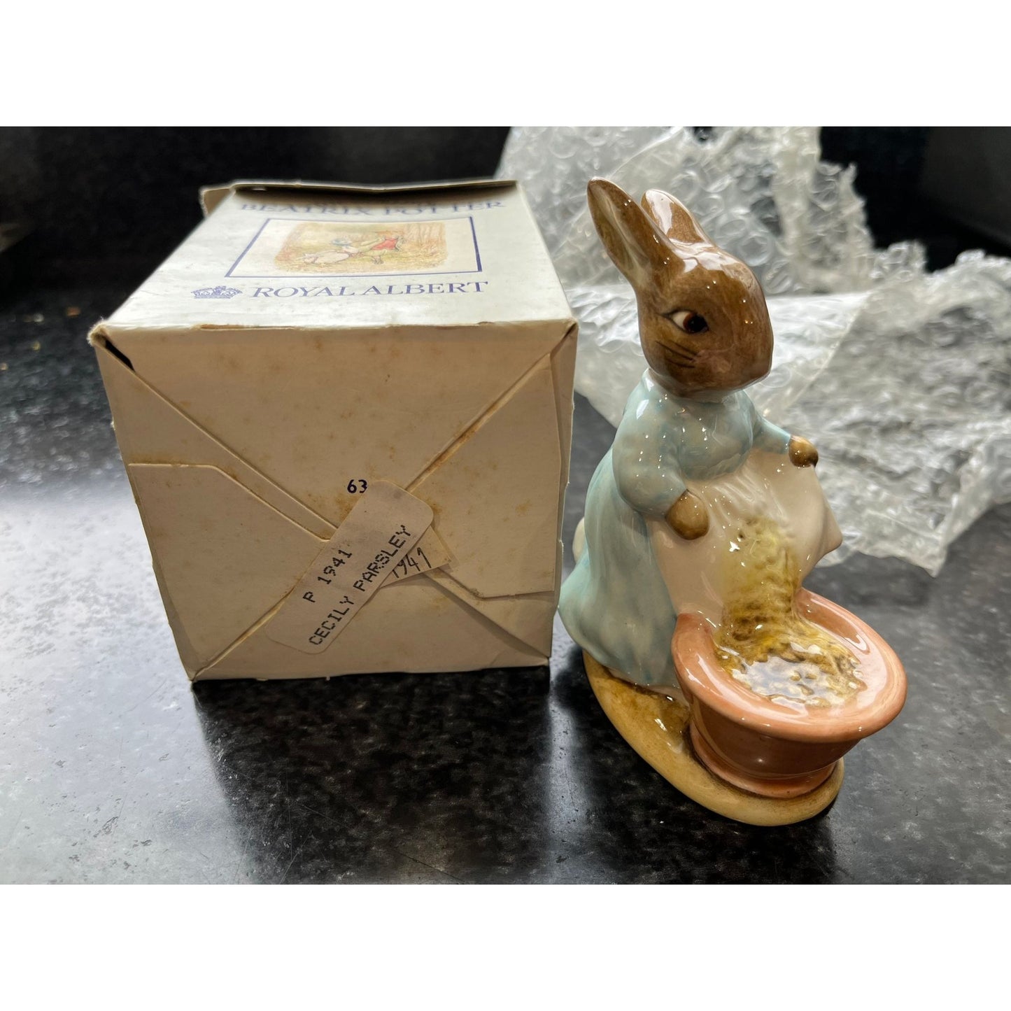 Vintage 1989 ROYAL ALBERT  Cecily Parsley figurine Beatrix Potter Original Box