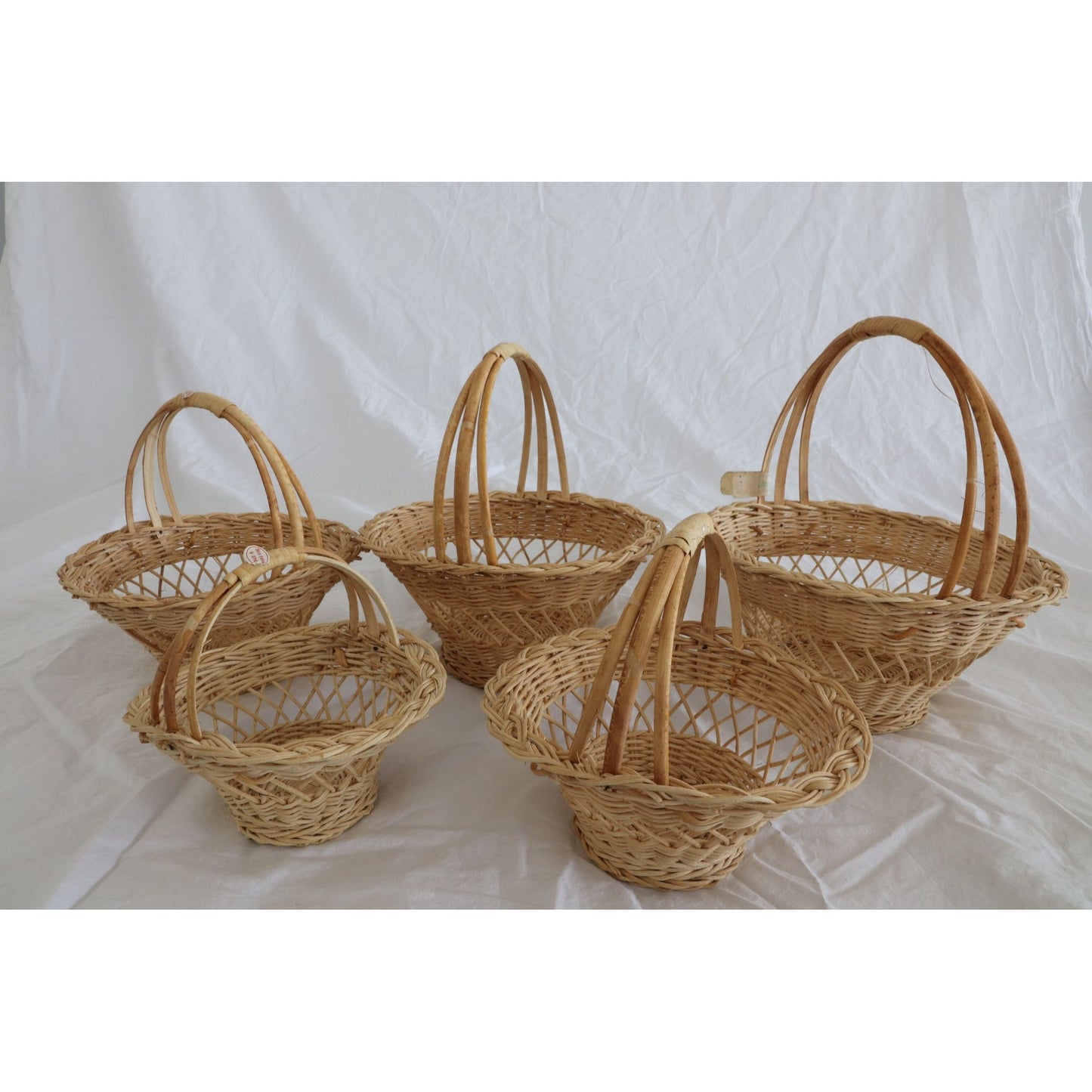 Vintage 5 Nesting Straw Baskets Handmade New With Tags Made In Hong Kong