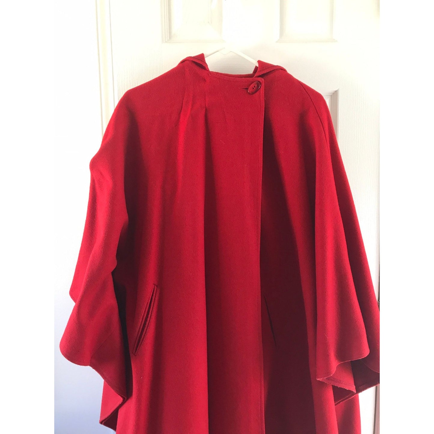 Vtg Cape Poncho Coat Women’s Heavy Red Wool Size L Button Neck Closure With Hood & Scarf