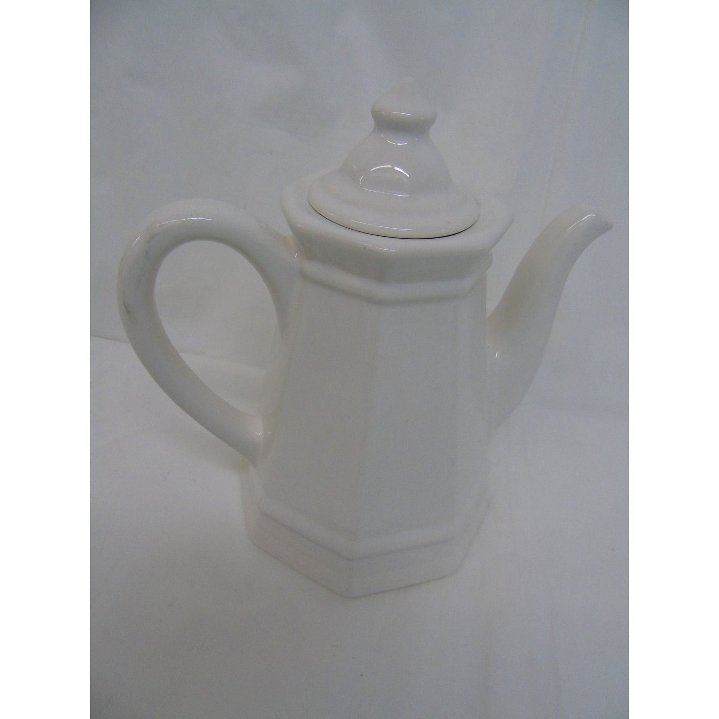 Vintage MAISON BLANCHE By Savoir Vivre Octagon White Coffee Pot Server 9" Tall