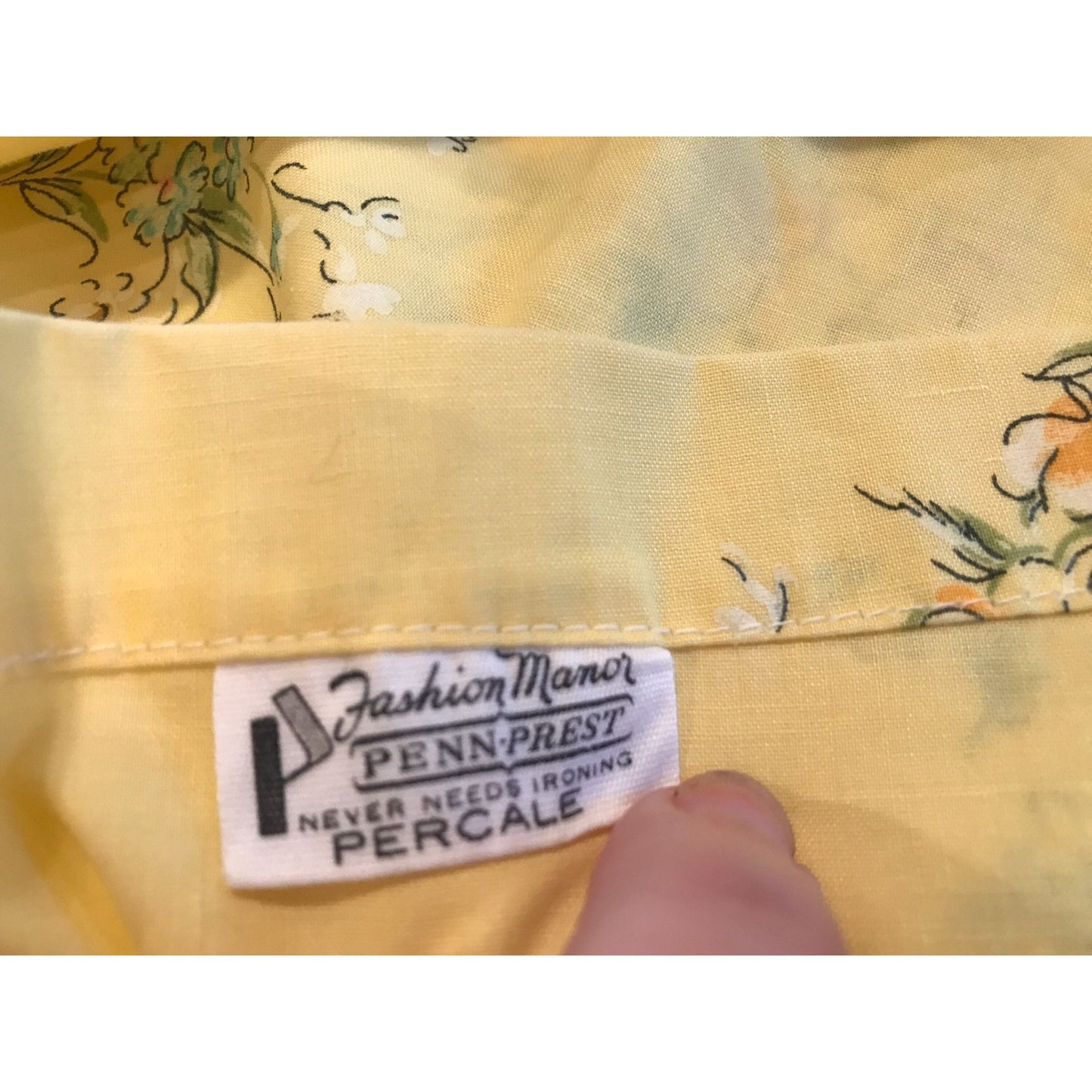 Vtg Penneys Fashion Manor Penn Press "Never Needs Ironing" Percale Twin Bedsheet 72 x 104 Yellow Floral Pattern