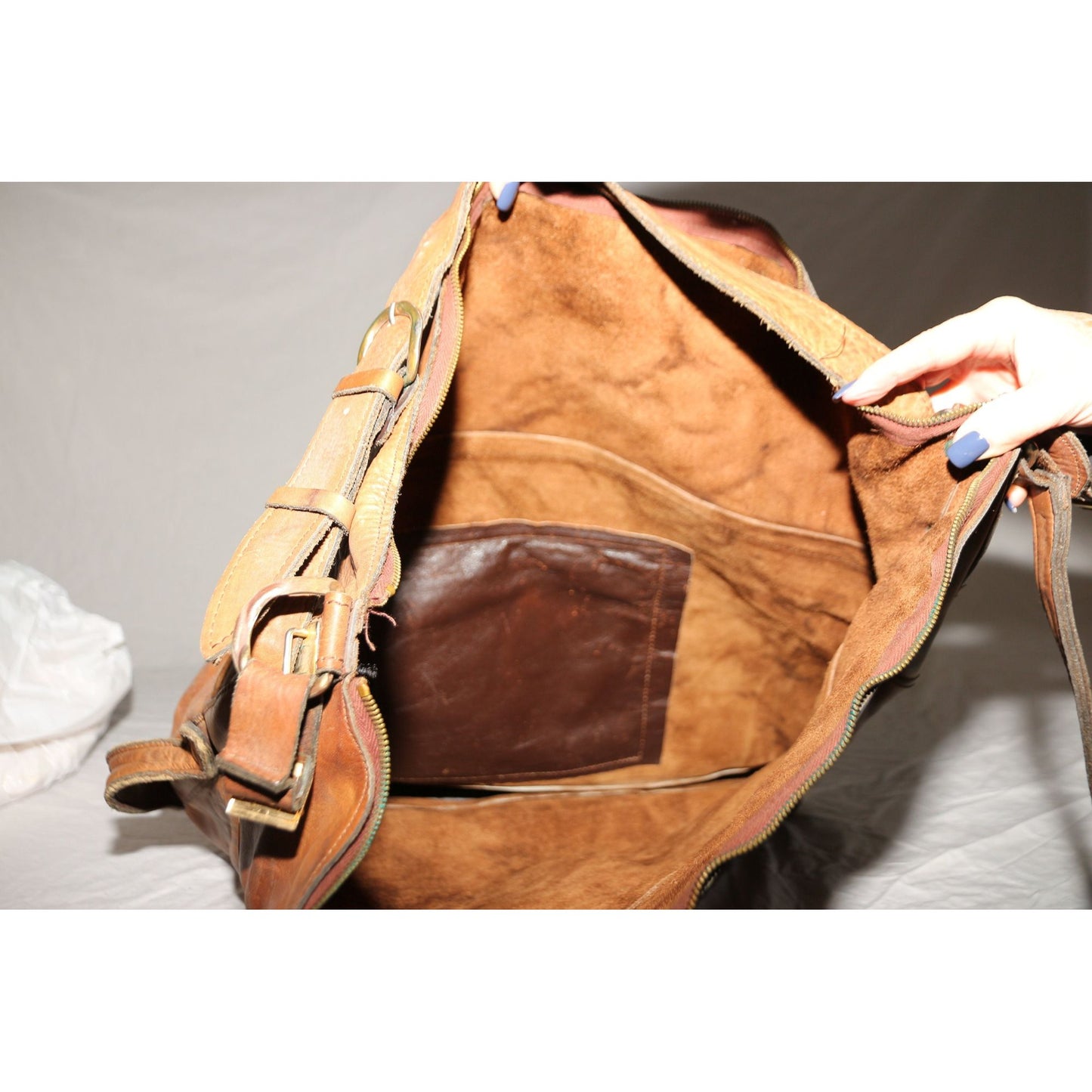 Vintage 1970's Handmade Cowhide Leather Duffle Bag Luggage Made In Argentina Shoulder Strap Brown