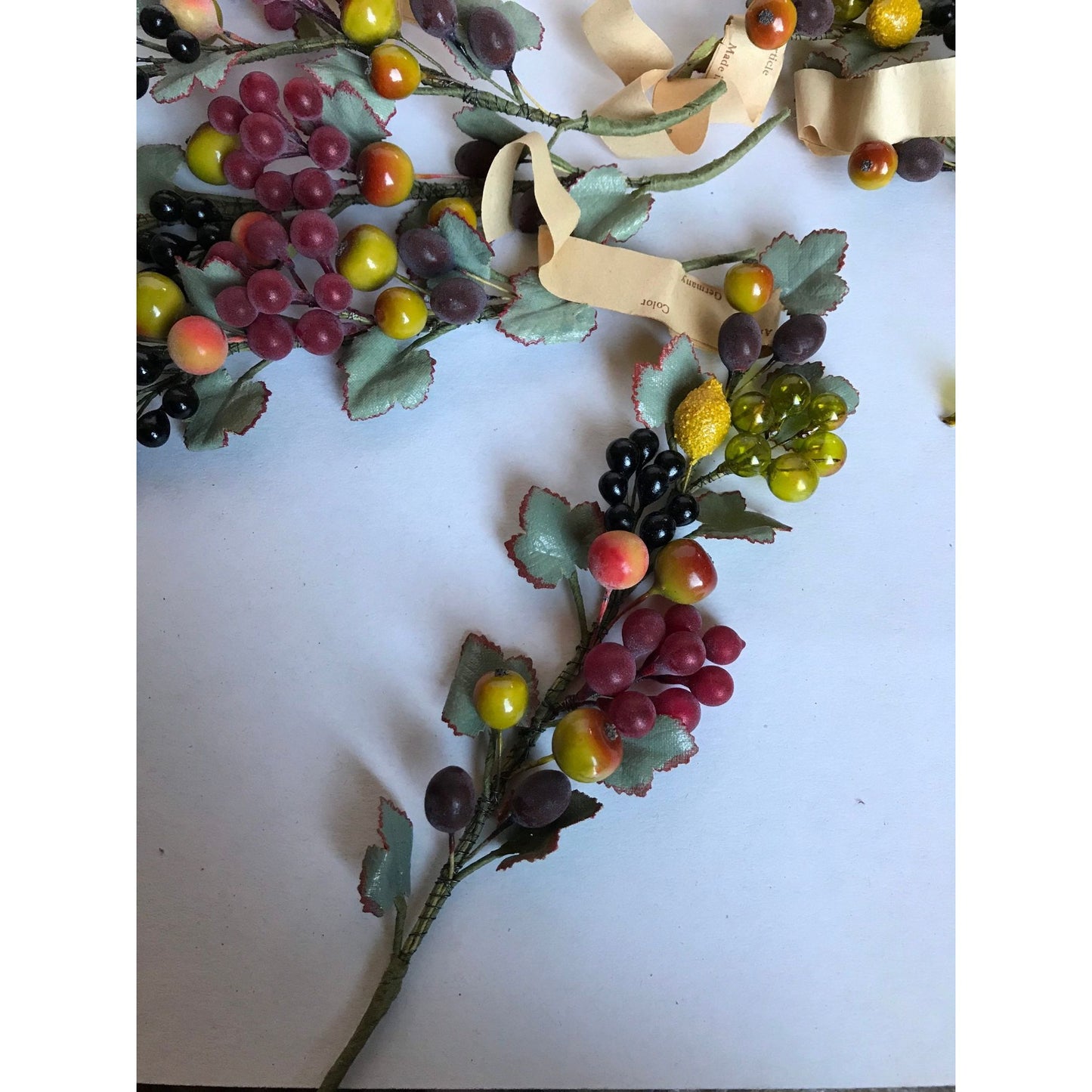 Vtg 1945-1949 Handmade Della Robbia Style Floral Fruit Stem Artificial Flowers Made In Germany Lot Of 13 Stems