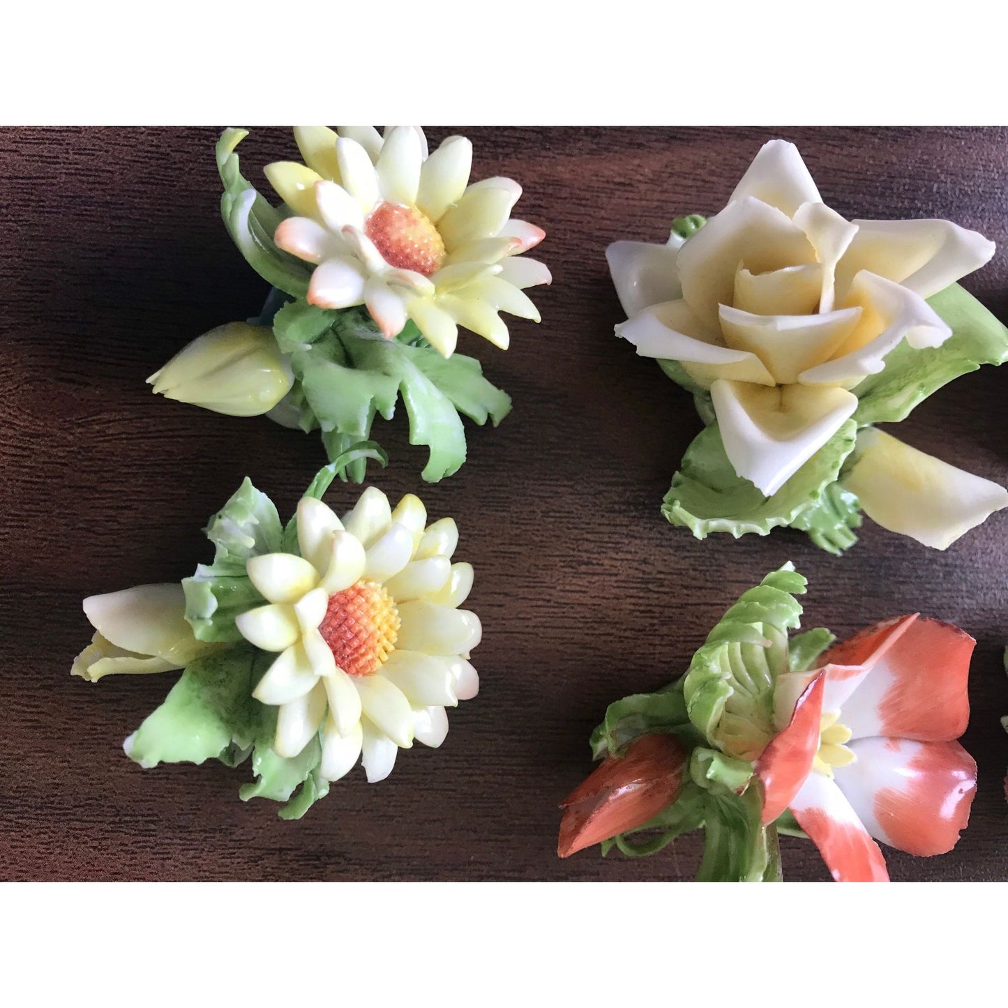 Vtg Capodimonte Set Of 6 Pairs Different Mini Flowers Made In Italy Gold Accents N Crown Stamp