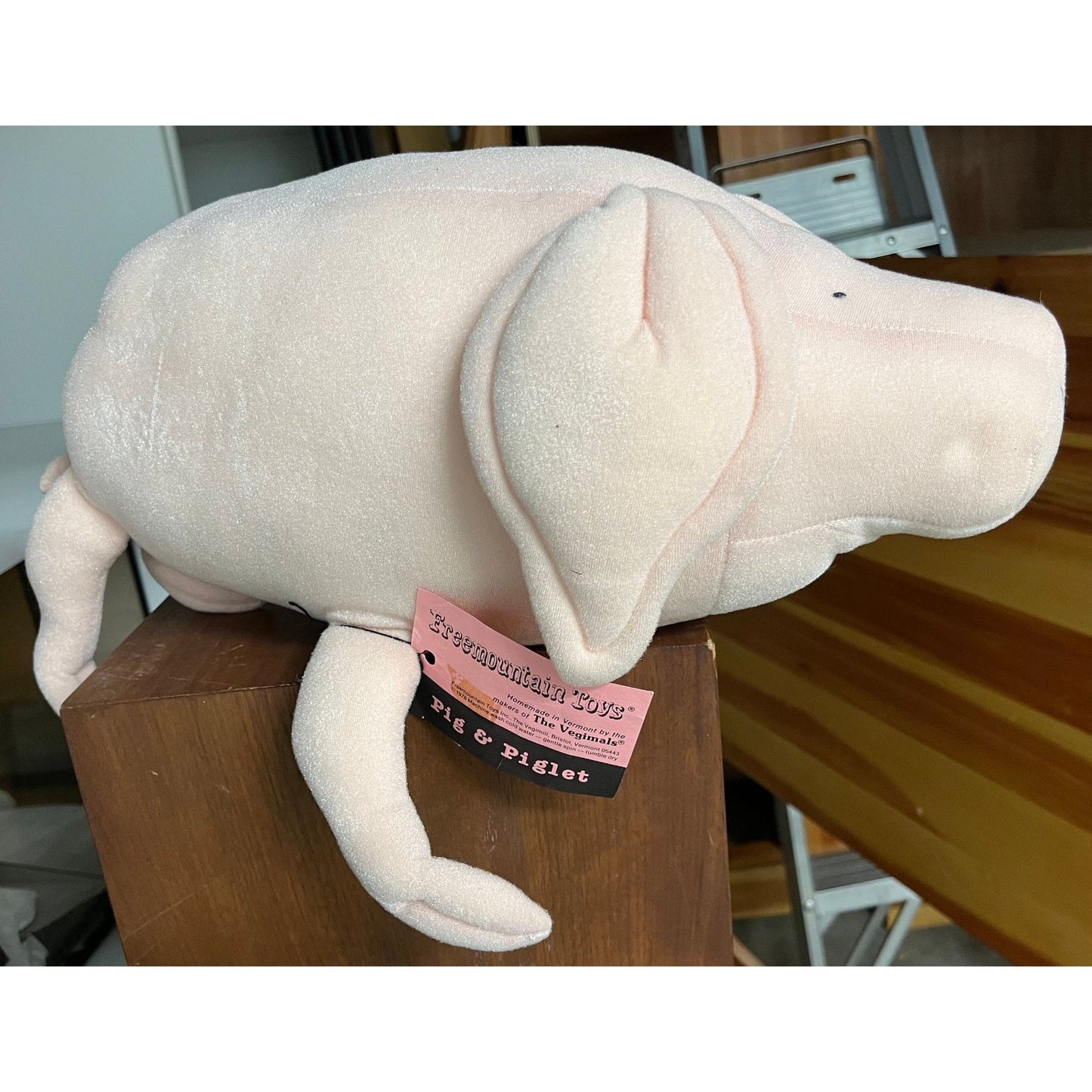 1978 Freemountain Toys Pig & Piglet Homemade in Vermont Vegimal NWT Vegimill