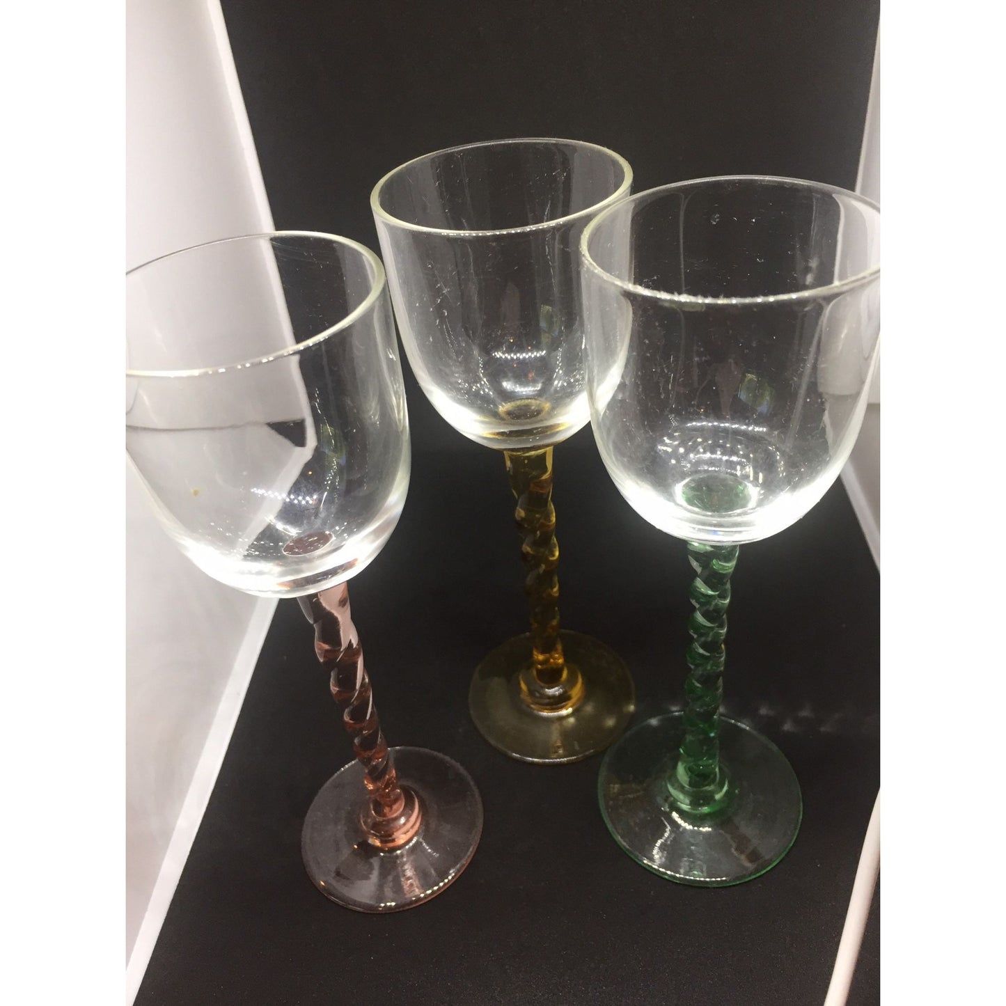 Vtg Set of 3 Liquor Venetian Glass Twisted Stems Yellow Pink Green Glass 3 Ounces 6 1/2" Tall