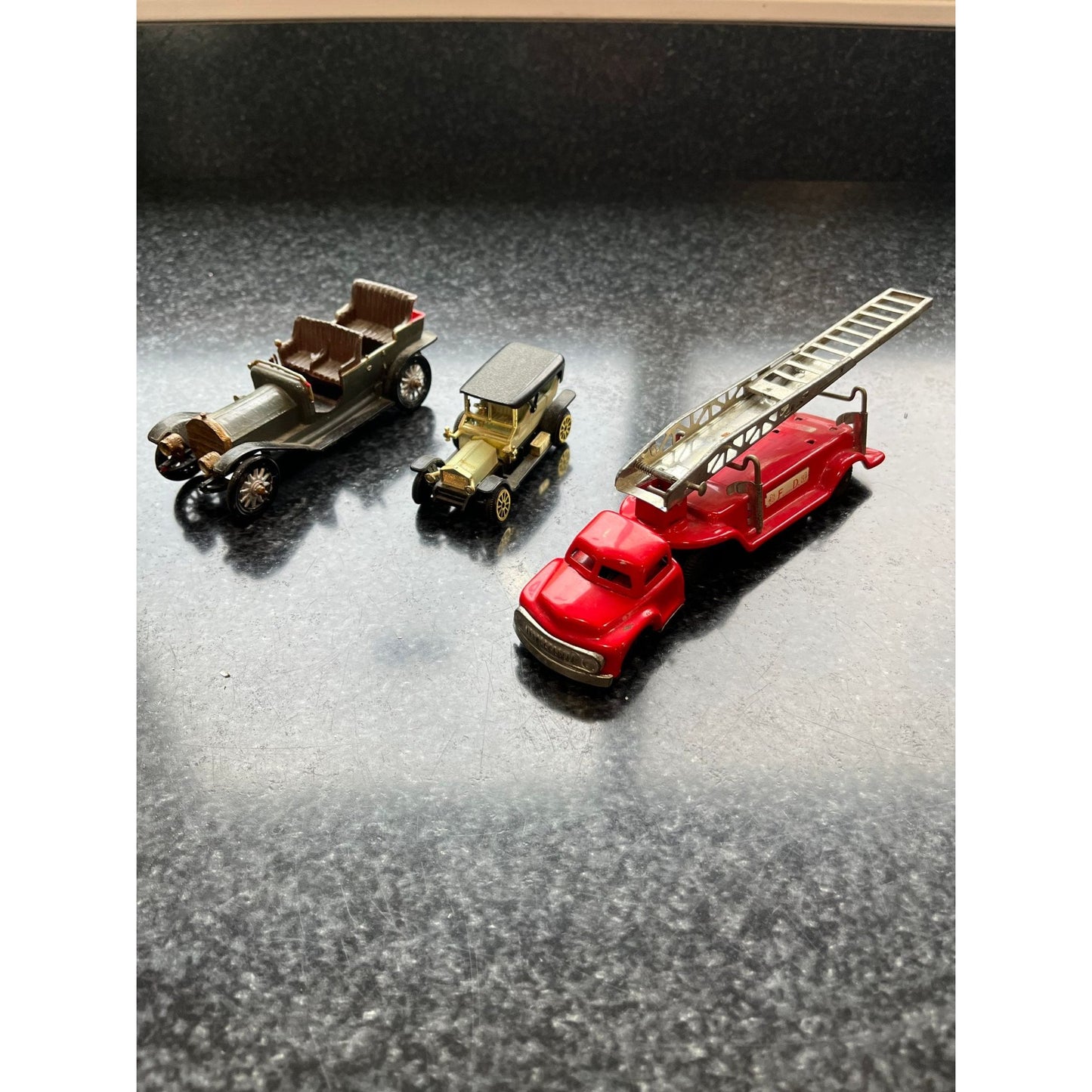 Vtg Lot 3 Model Cars One Tin Fire Truck Silver Ghost Matchbox One Revell Model Car