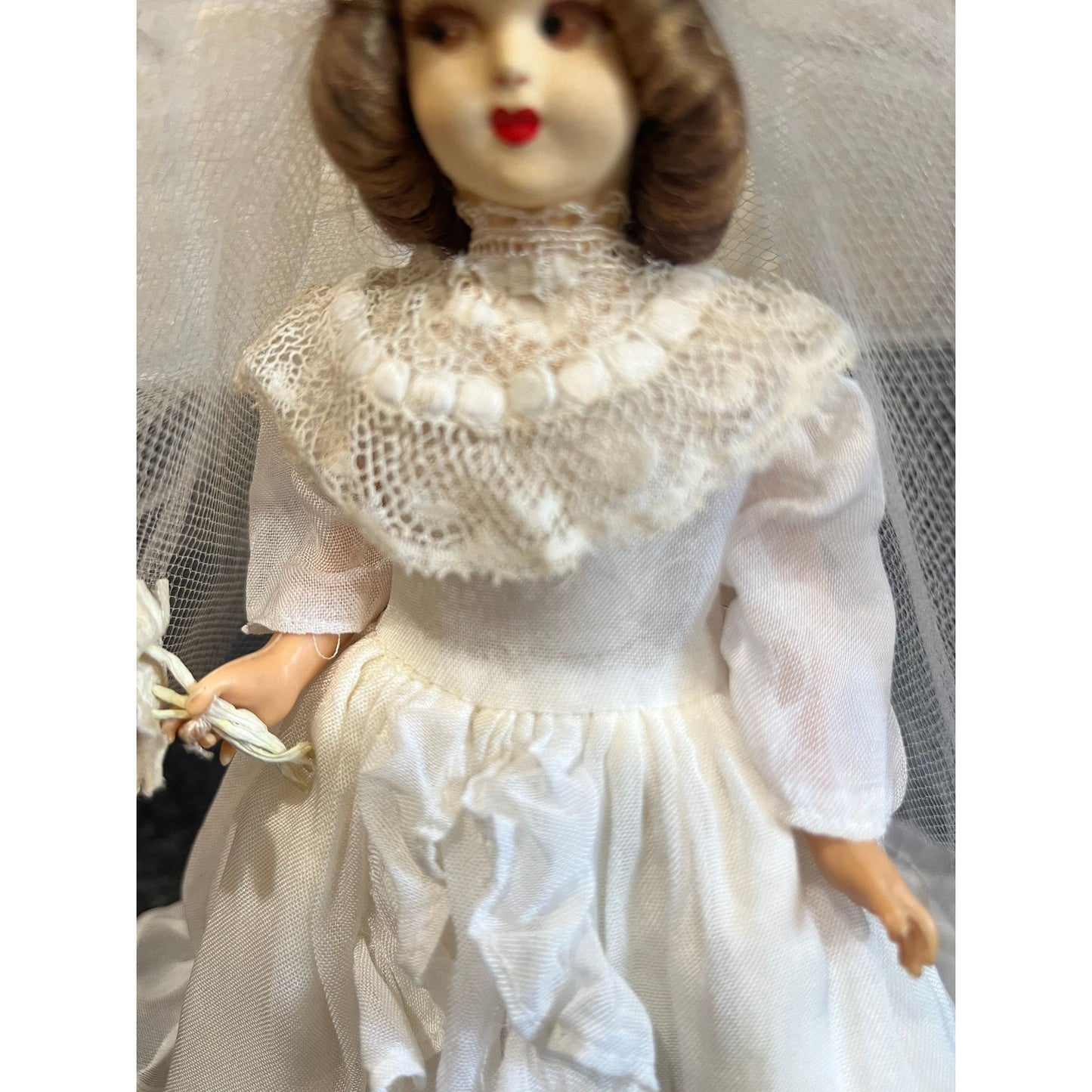 Vtg 1960's Lenci Bride All In White Doll Handmade With Fine Lace Flowing Train Veil Flowers in Hair & Bouquet