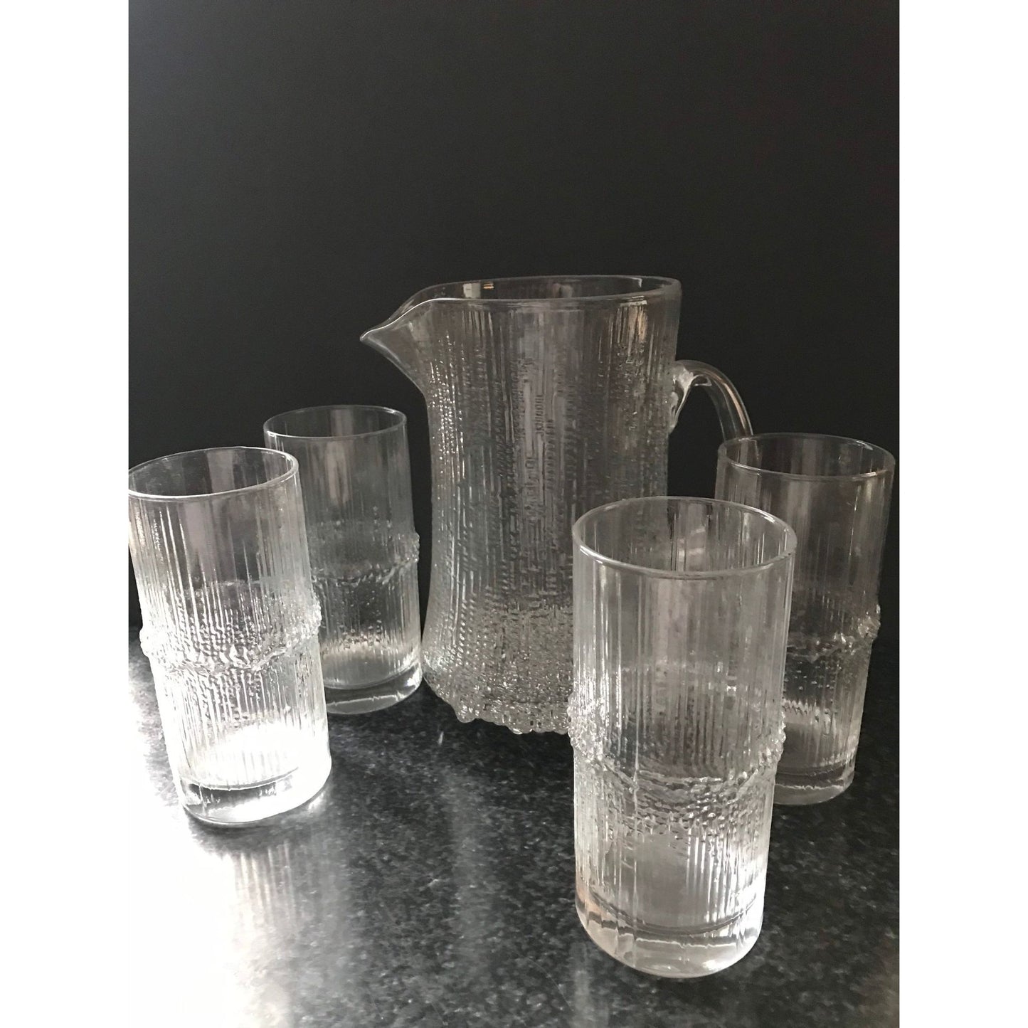 iittala IUltima Thule Ice Lip Pitcher With Four Water Tumblers Design Tapio Wirkkala Iittala i Finland