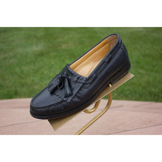 Vintage Men's Bass Black Loafer Slip On Shoe Size 8M Leather Tied Tassels