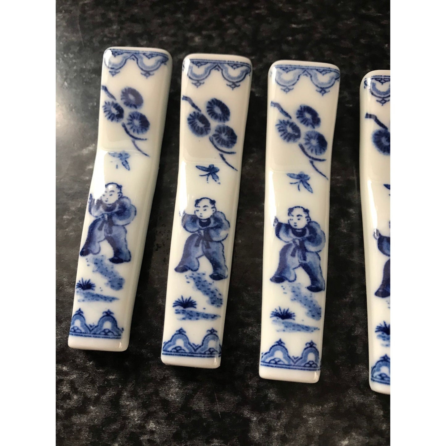 Vintage Set Of 7 Porcelain Chopstick Holders Hashi-oki White & Blue Made In Japan