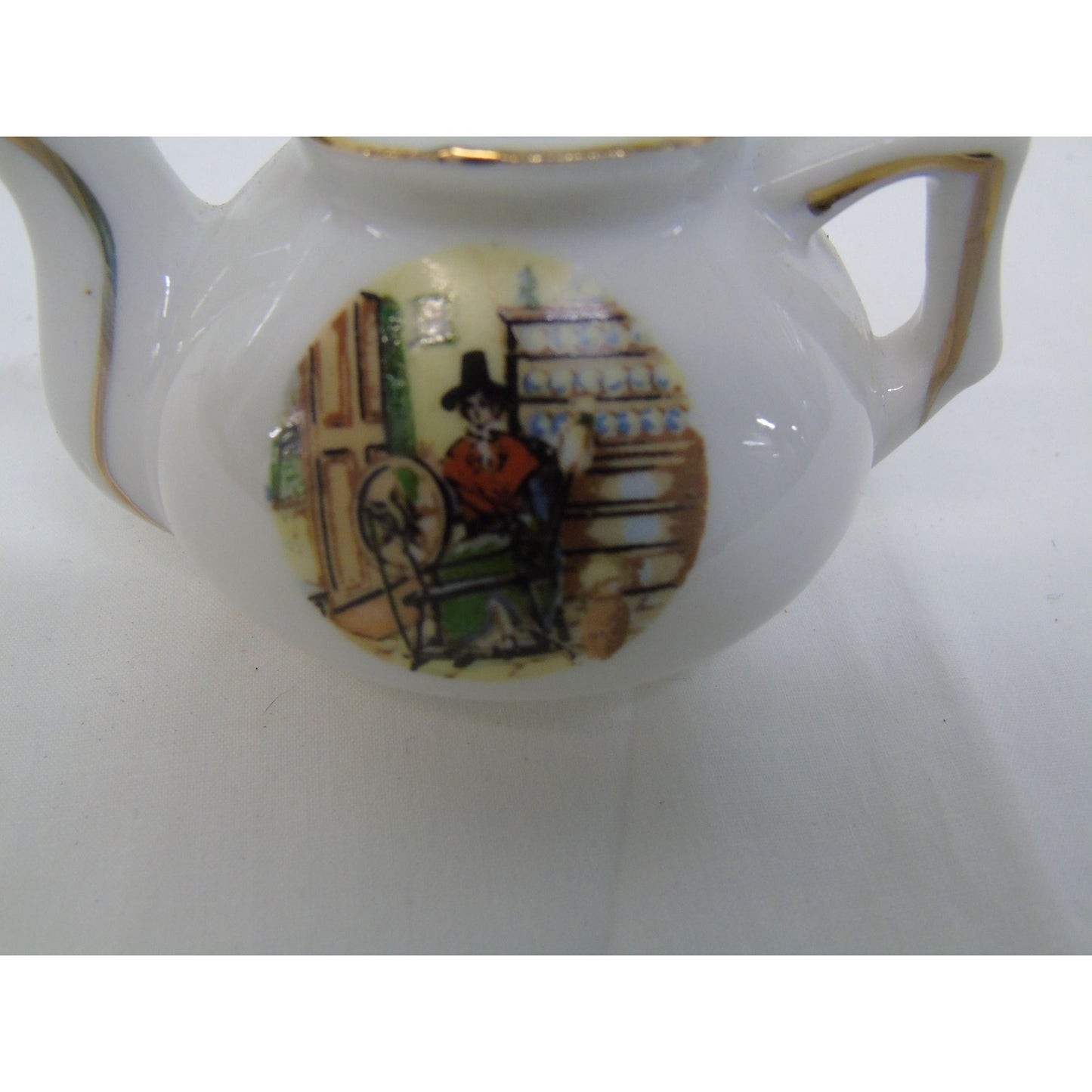 Vtg Miniature Teapot Tea Party Arcadian Welsh Woman & Spinning Wheel Gold Rims Made In Japan Original Label