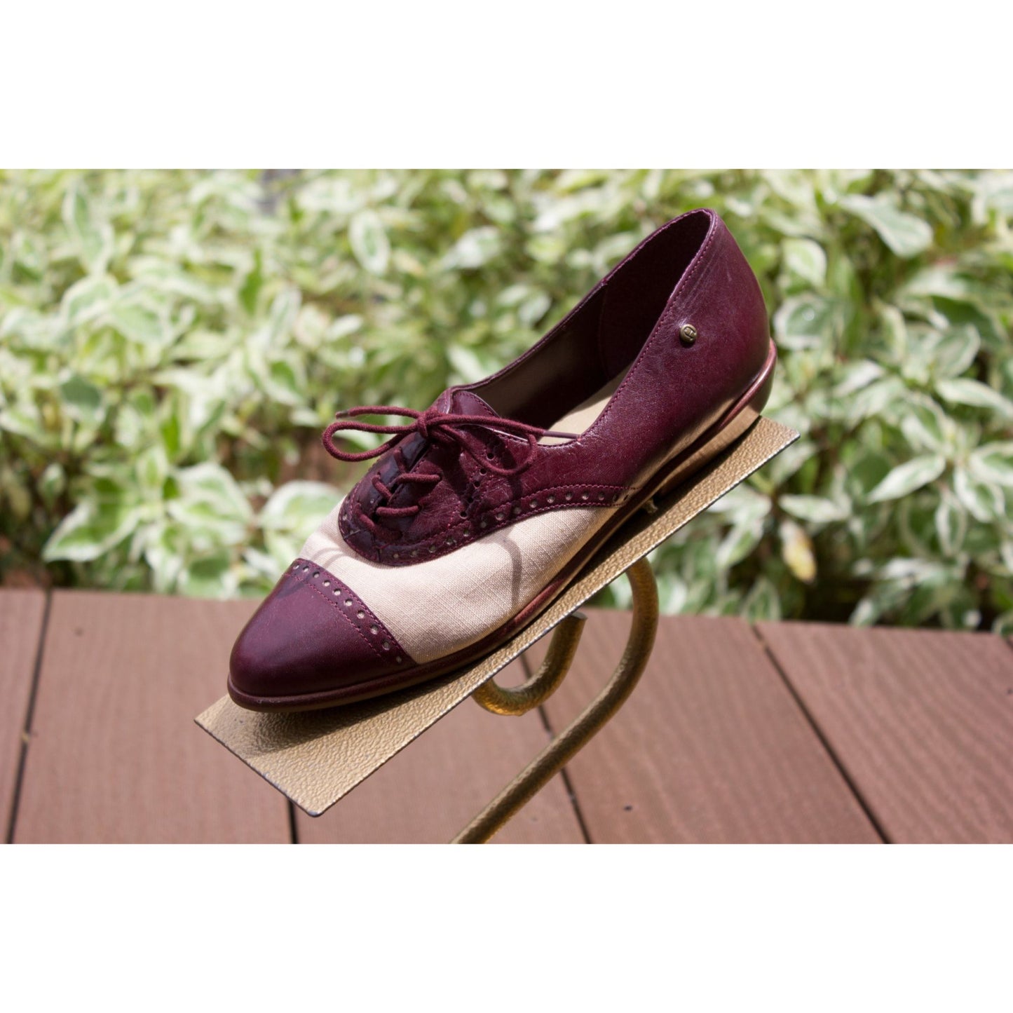 Vintage Shoes Etienne Aigner Oxford Women's Lace Up Burgundy Leather Beige Fabric 6M