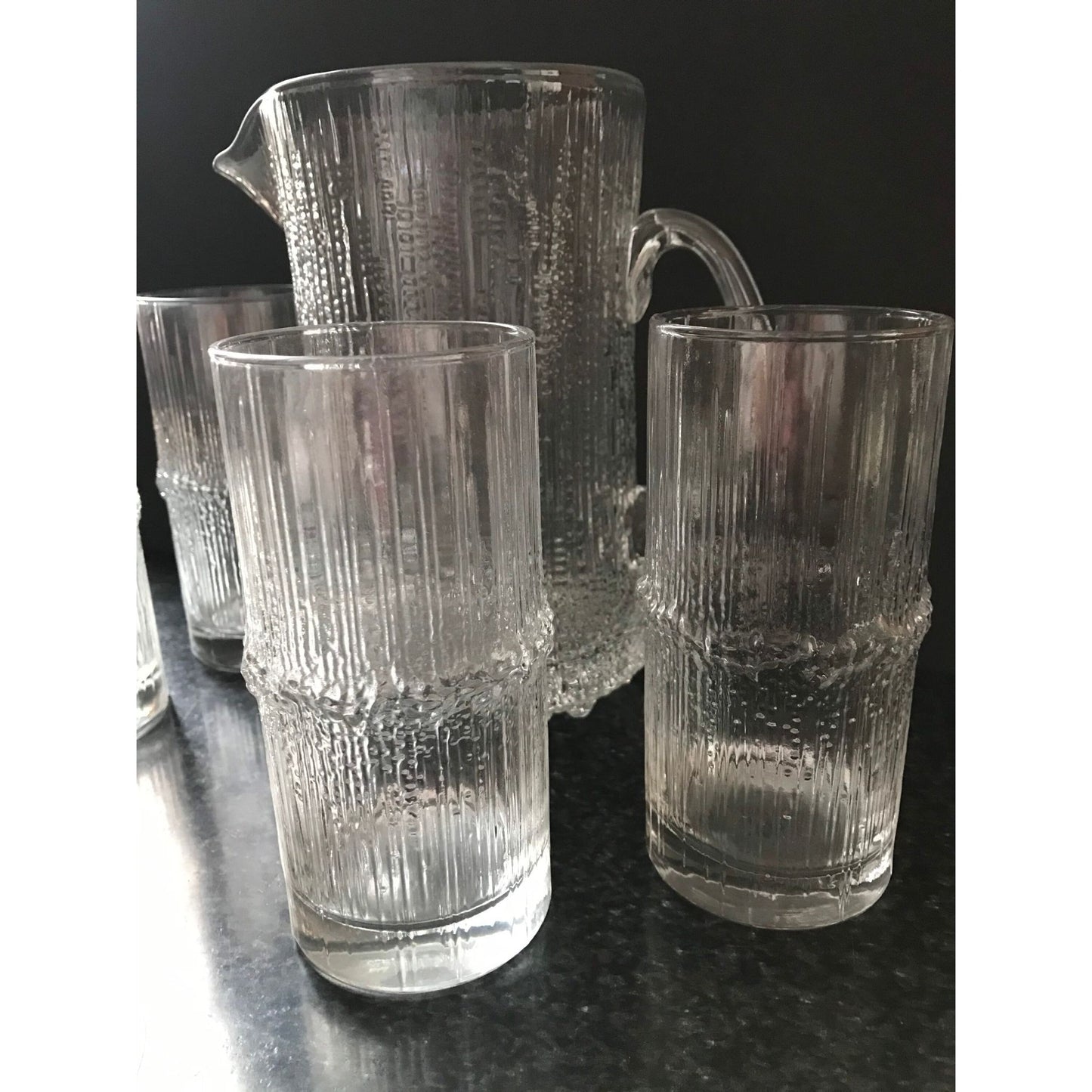 iittala IUltima Thule Ice Lip Pitcher With Four Water Tumblers Design Tapio Wirkkala Iittala i Finland