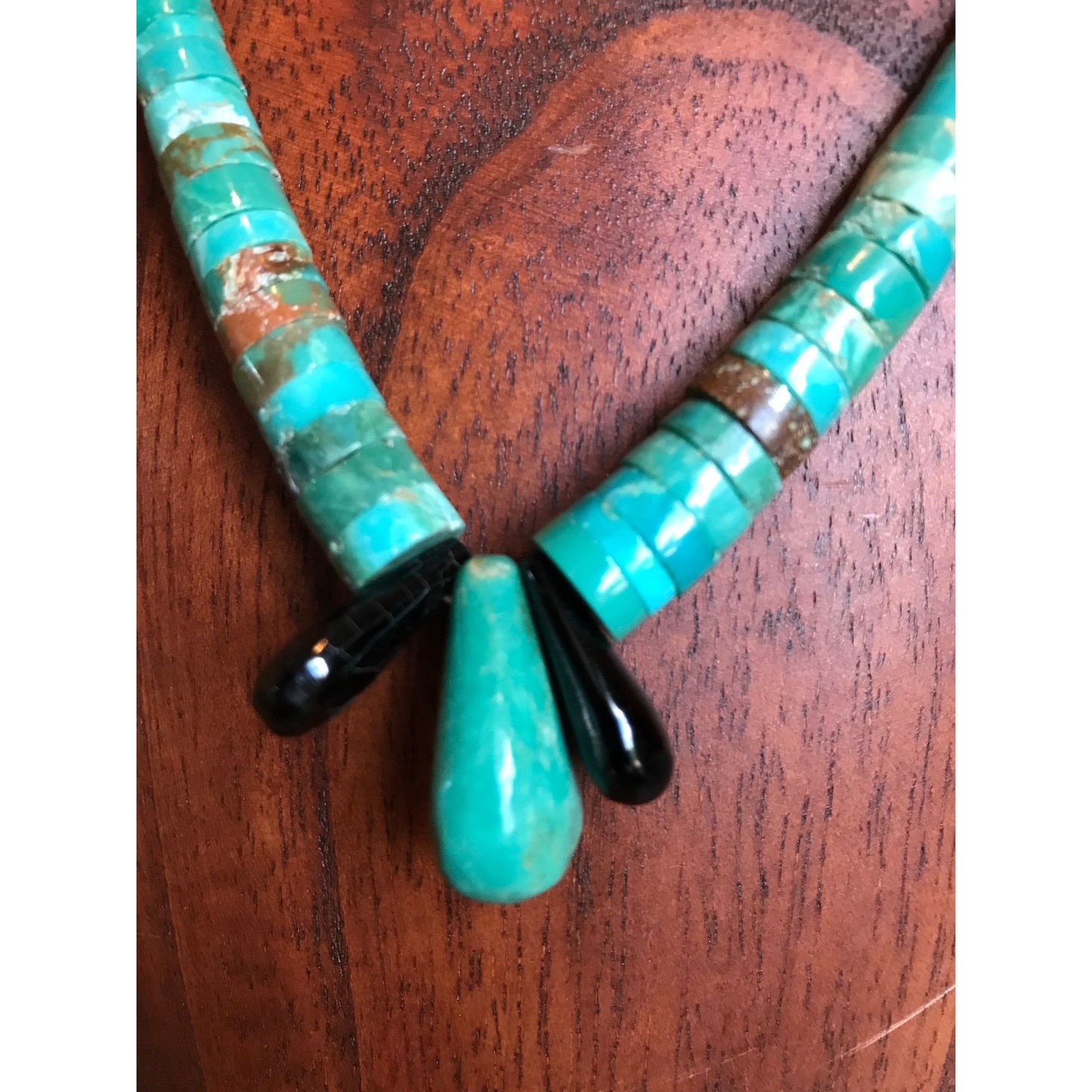 Vtg Necklace Graduated Turquoise & Shell With 2 Black Onyx And 1 Large Turquoise Drop Sterling Silver Spacers