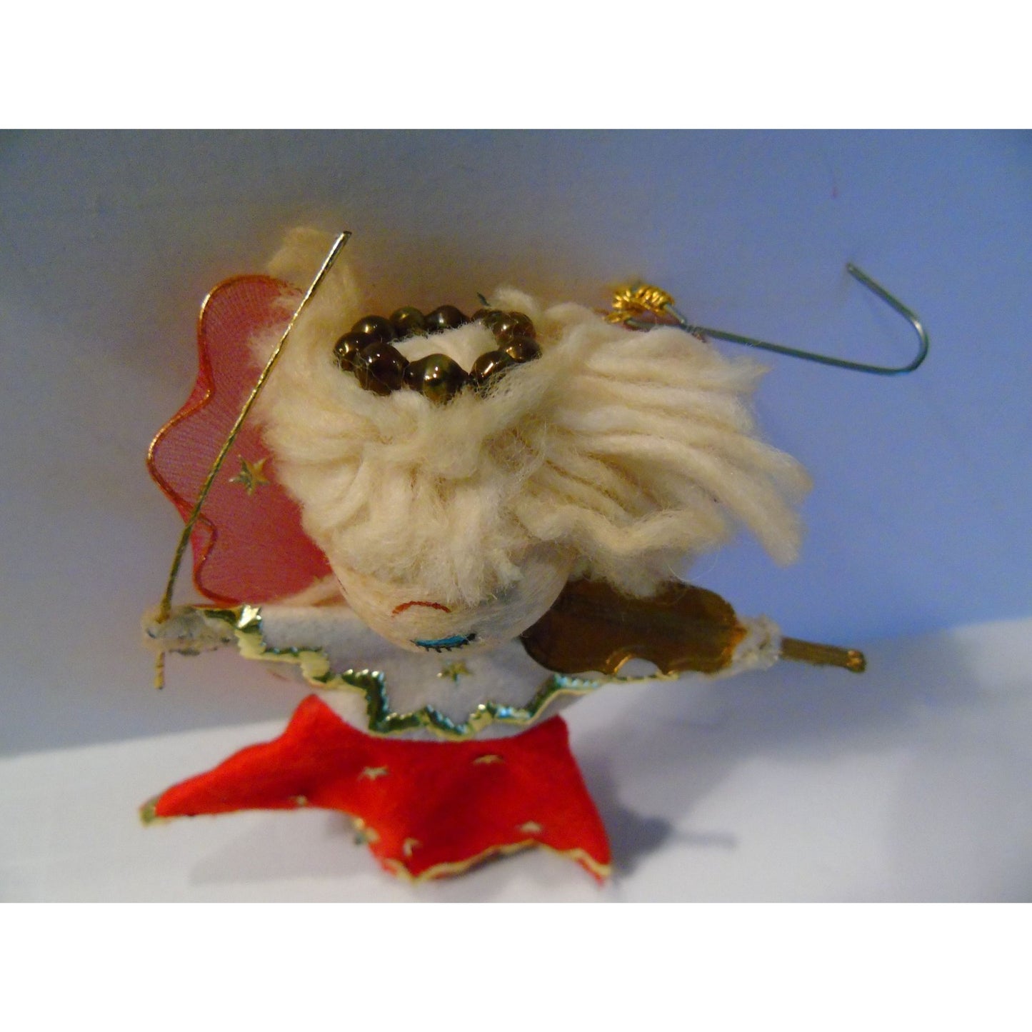 Vtg 1960's Red Gold Christmas Angel Playing The Violin With Halo Paper Label Made In Japan Ornament