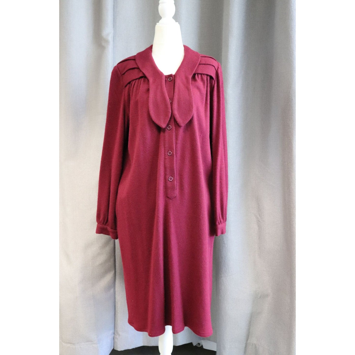 Vtg Deep Red Wool 1960s Valentino Boutique Set Includes Dress, Cape, And Turban Authentic Vintage Valentino Made In France