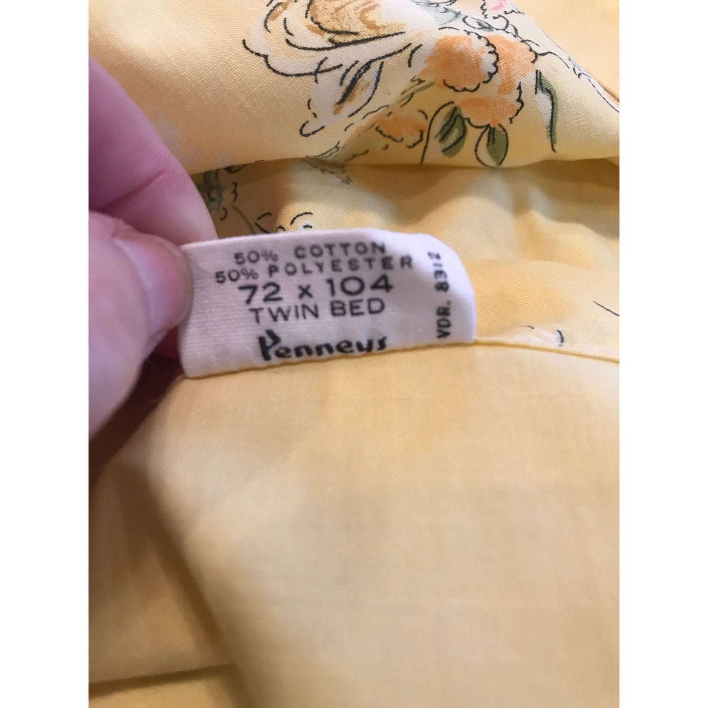 Vtg Penneys Fashion Manor Penn Press "Never Needs Ironing" Percale Twin Bedsheet 72 x 104 Yellow Floral Pattern