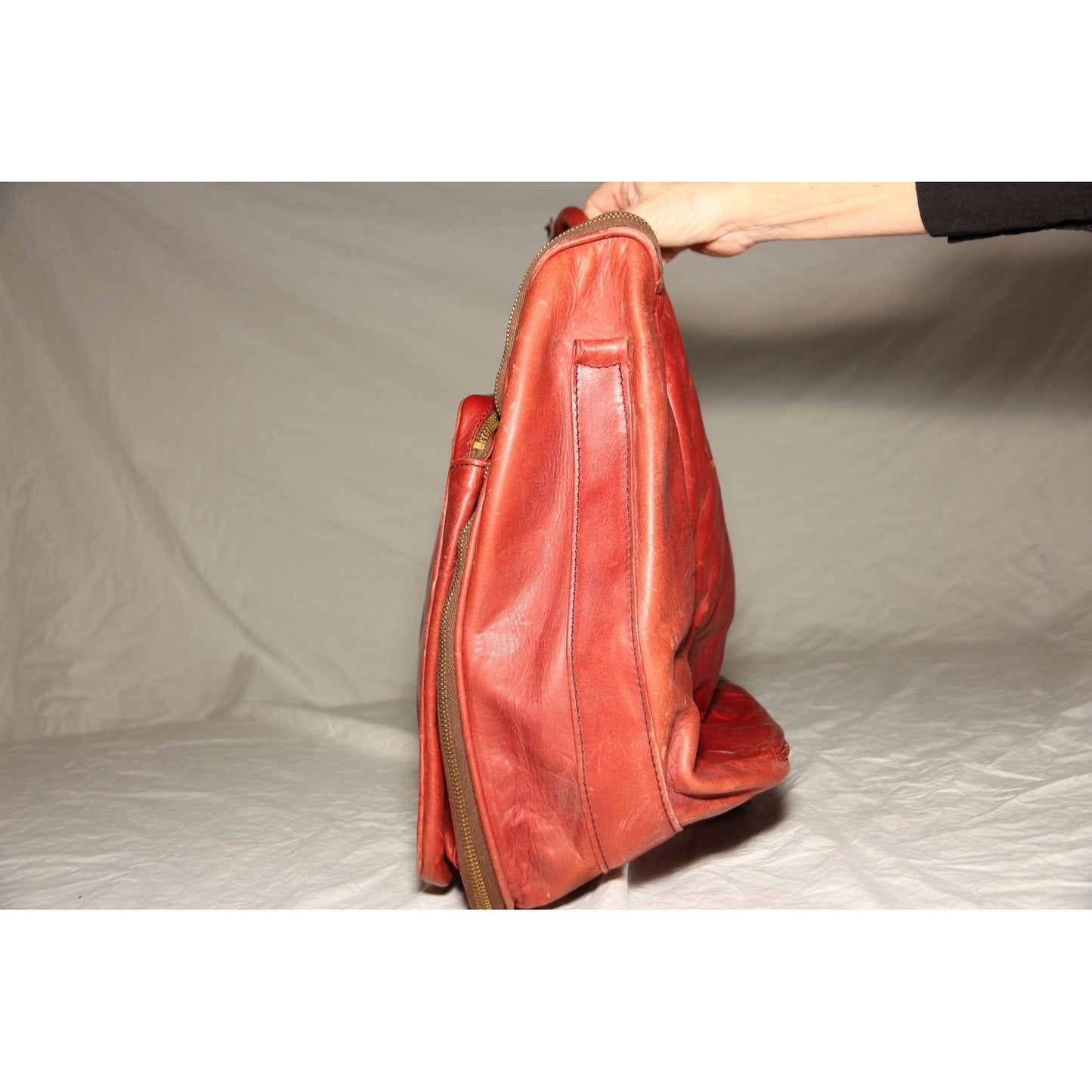 ARGENTA Fashions In Leather Luggage Hanging Clothing Bag Maroon 1970's Handmade Fully Lined Vintage