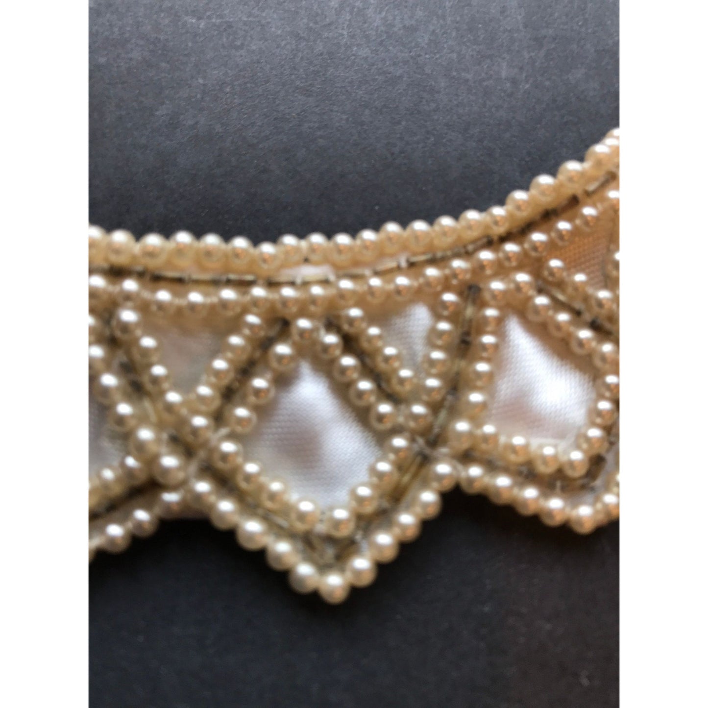 Vintage 1940's Women's Simulated Pearl and Satin Collar Choker Made In Japan Handmade Ivory