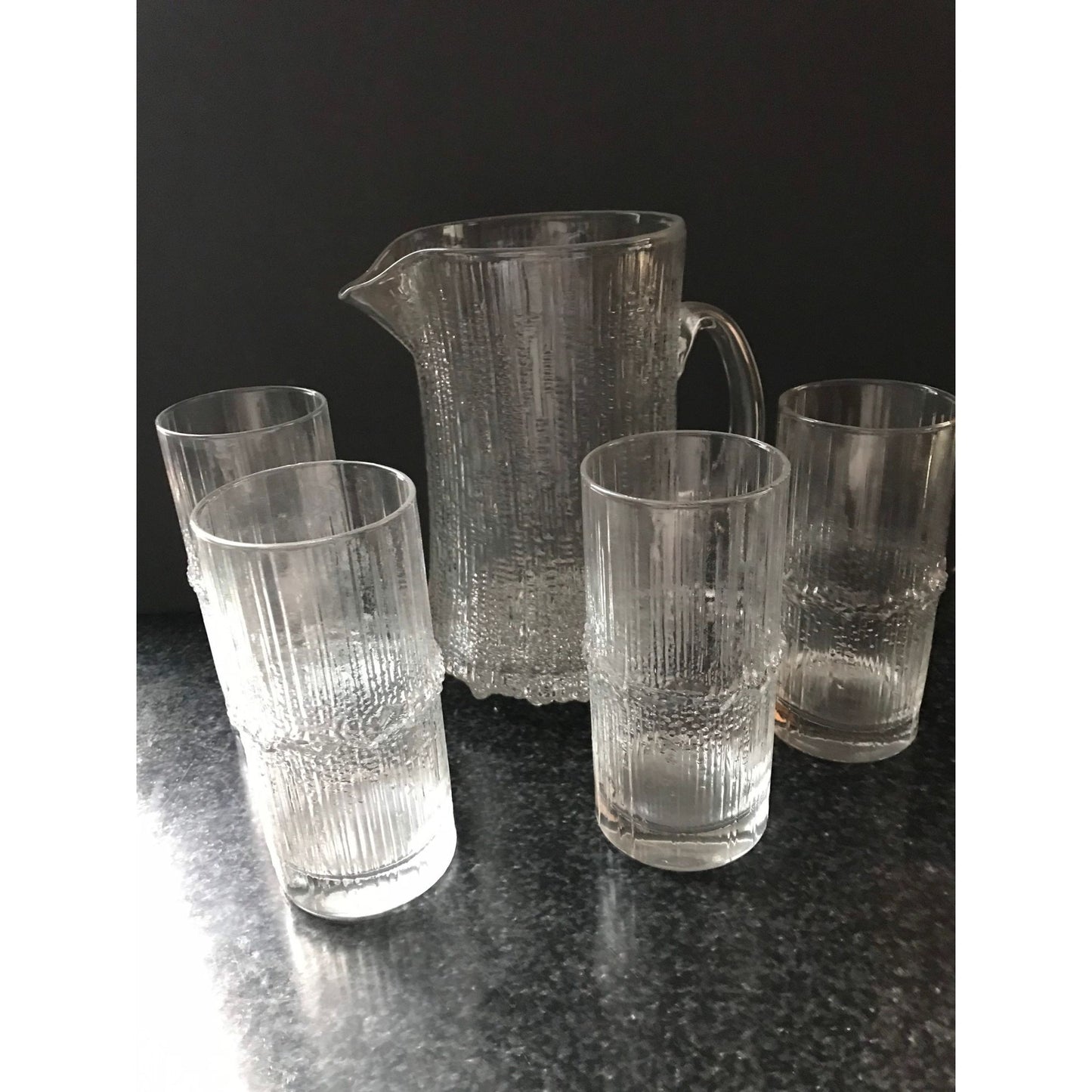 iittala IUltima Thule Ice Lip Pitcher With Four Water Tumblers Design Tapio Wirkkala Iittala i Finland