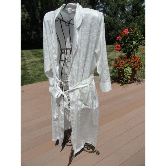 Vintage Victoria's Secret White Robe With Belt Pockets Size L Pattern On Pattern